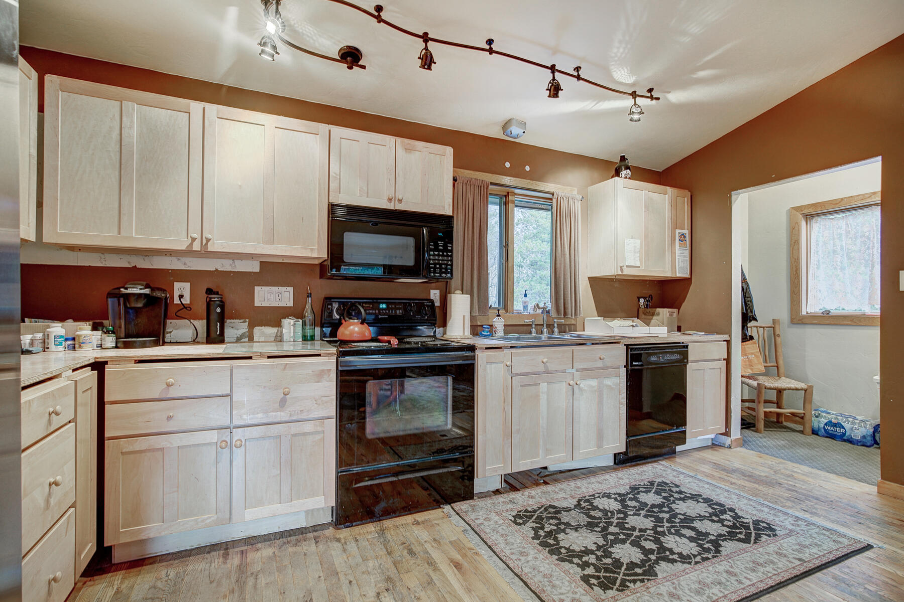 0137 Moonstone Road