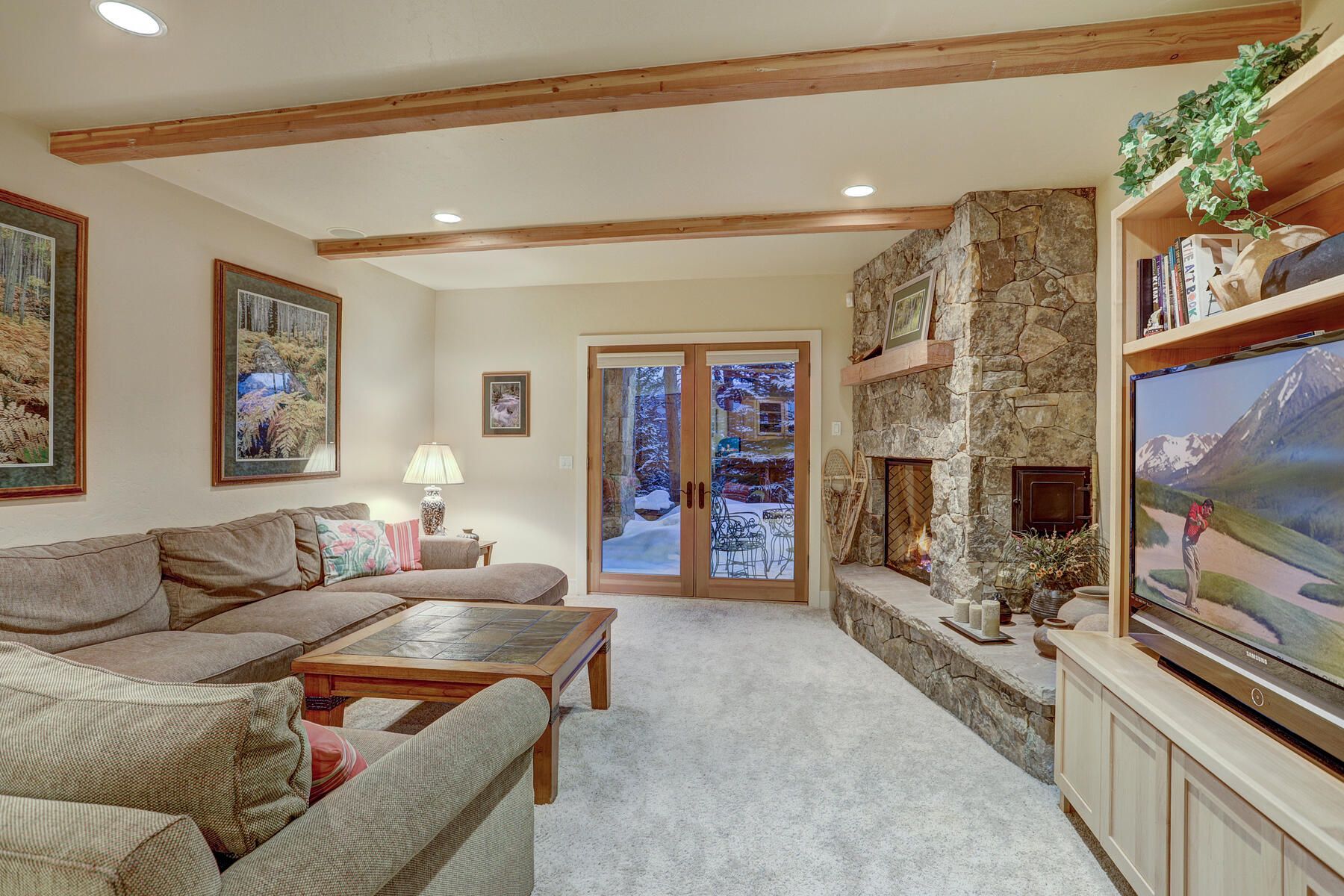 871 Gold Run Road 