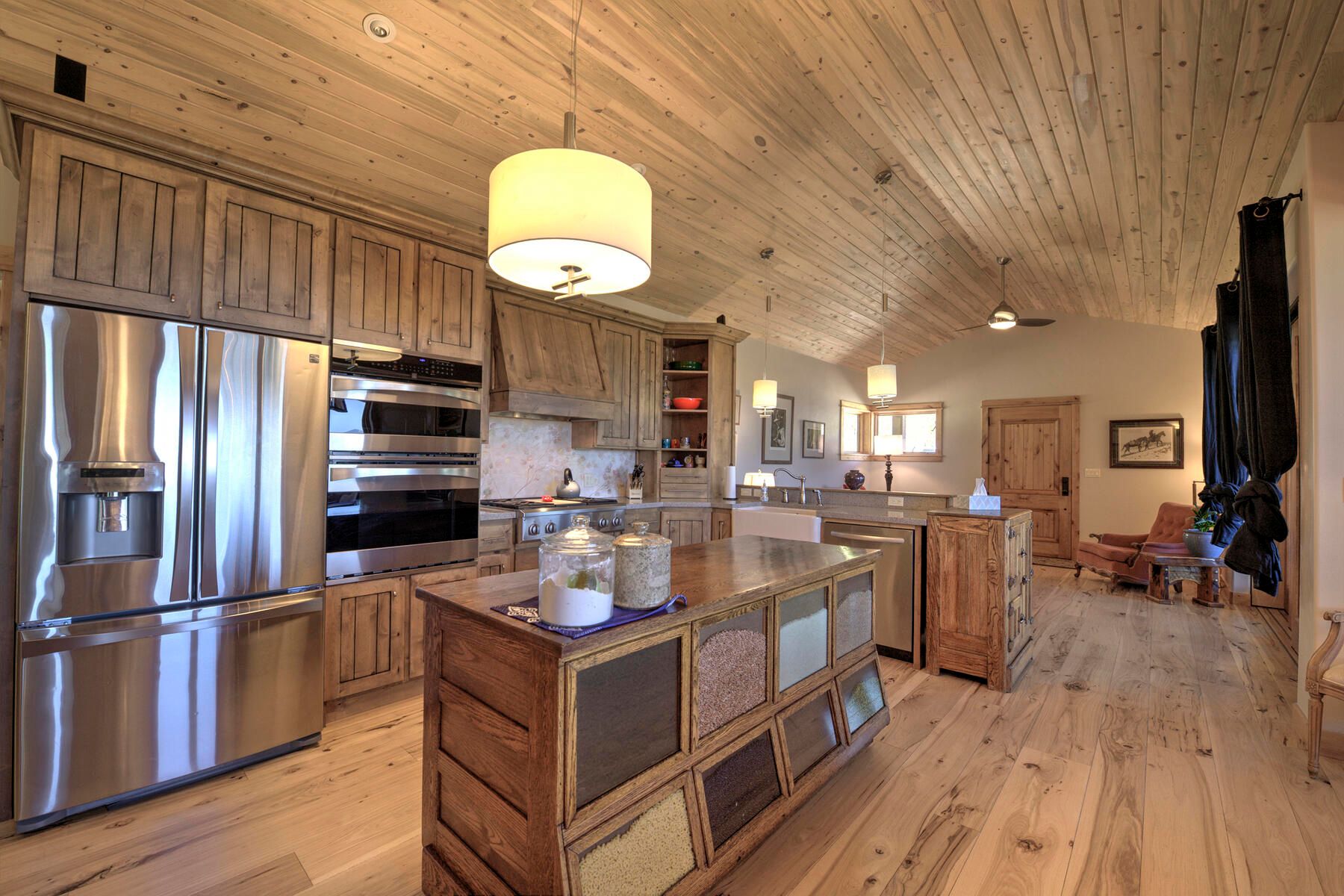 1171 Barlow Drive 