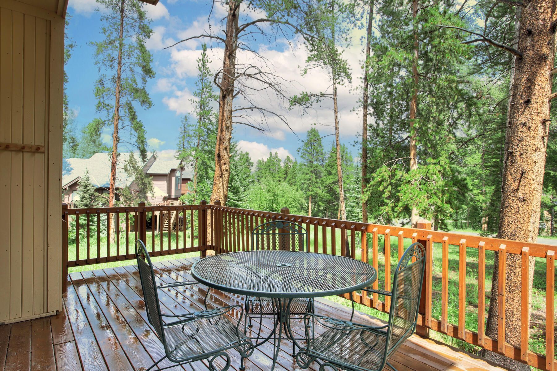 511 Park Forest Drive 