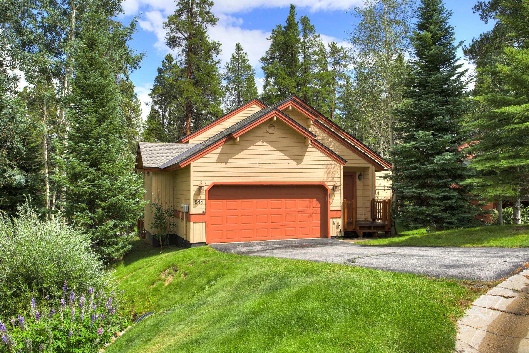 511 Park Forest Drive 