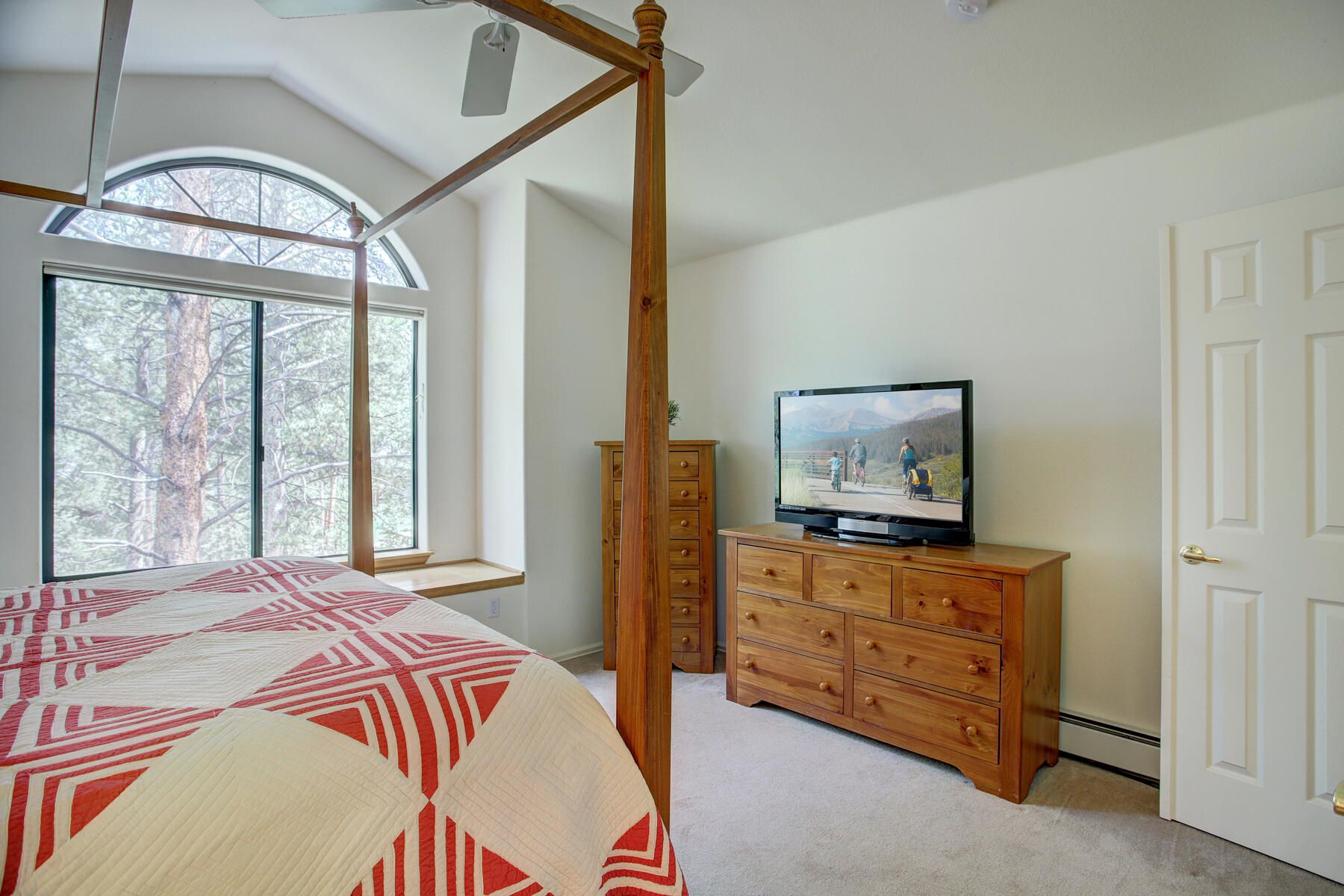 511 Park Forest Drive 