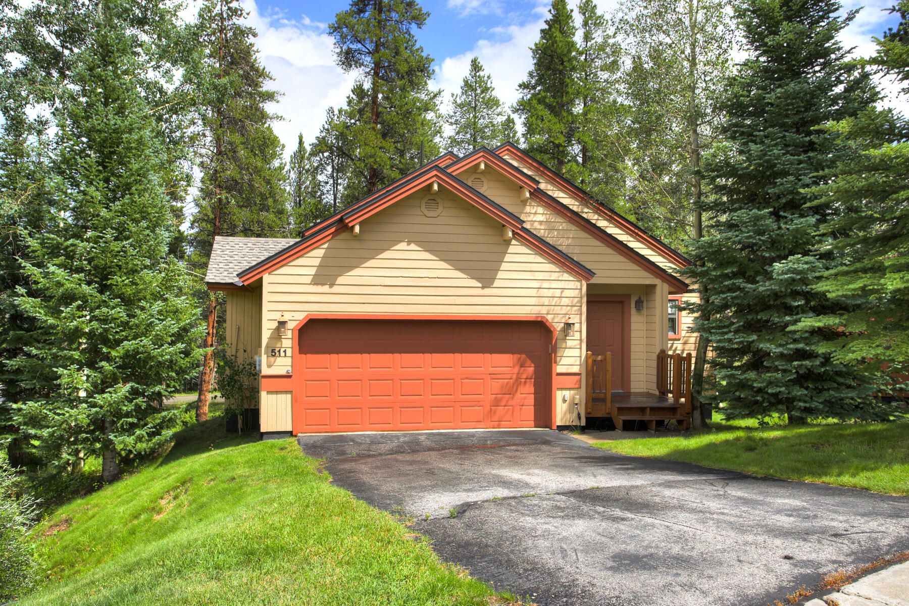 511 Park Forest Drive 