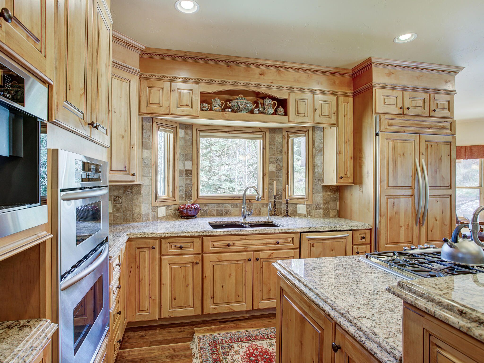 1240 Highlands Drive 