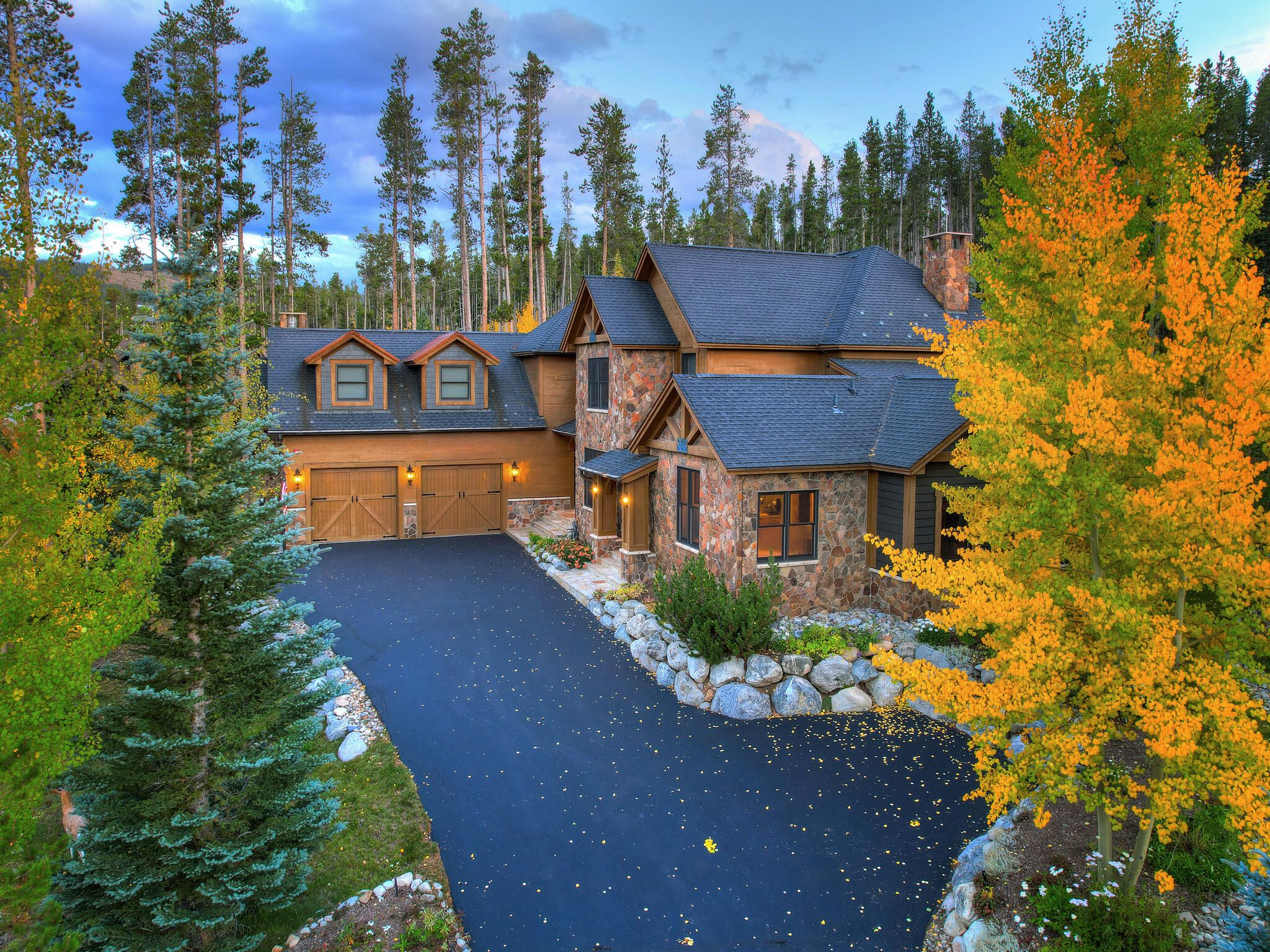 1240 Highlands Drive 