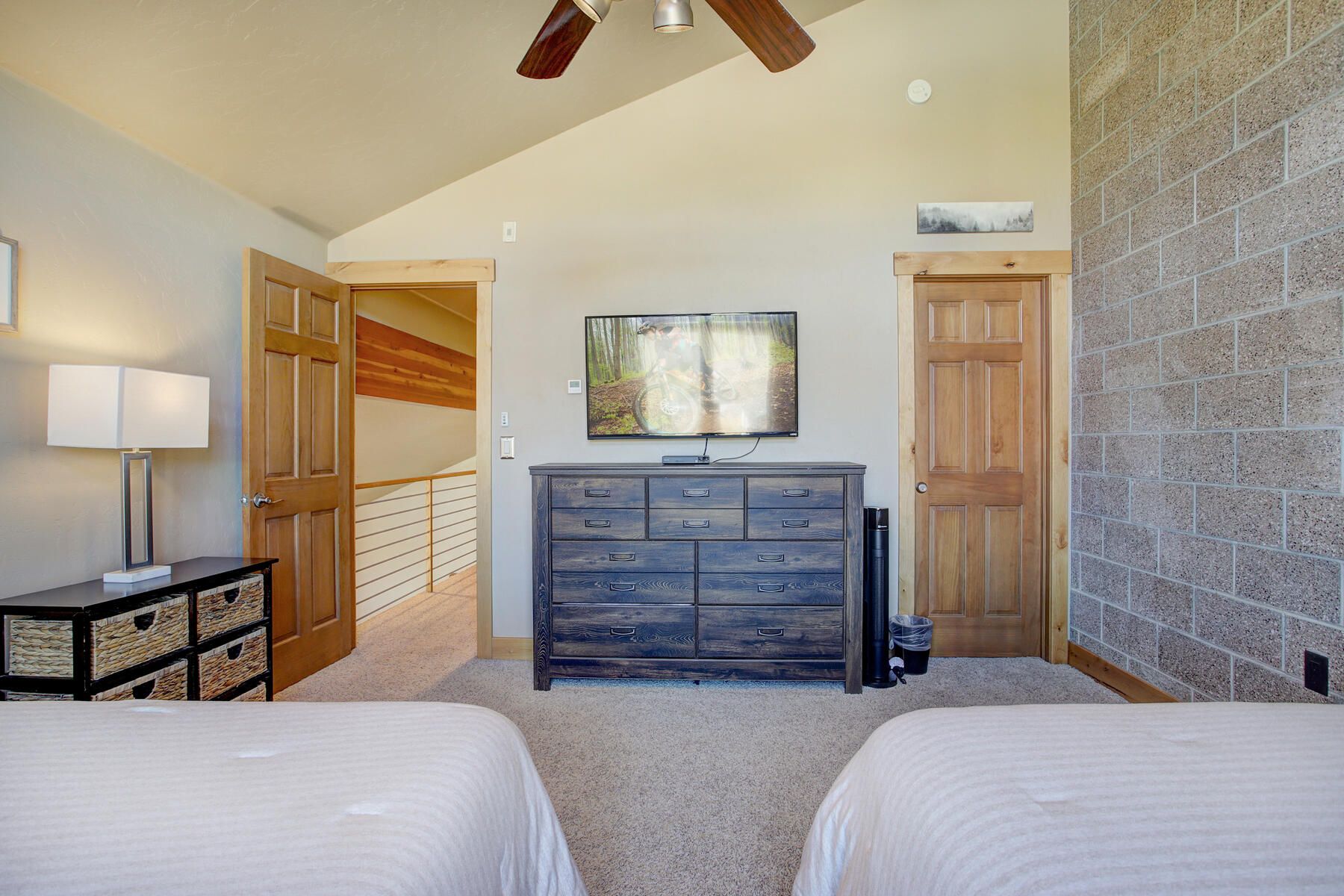 11 Laredo Drive 