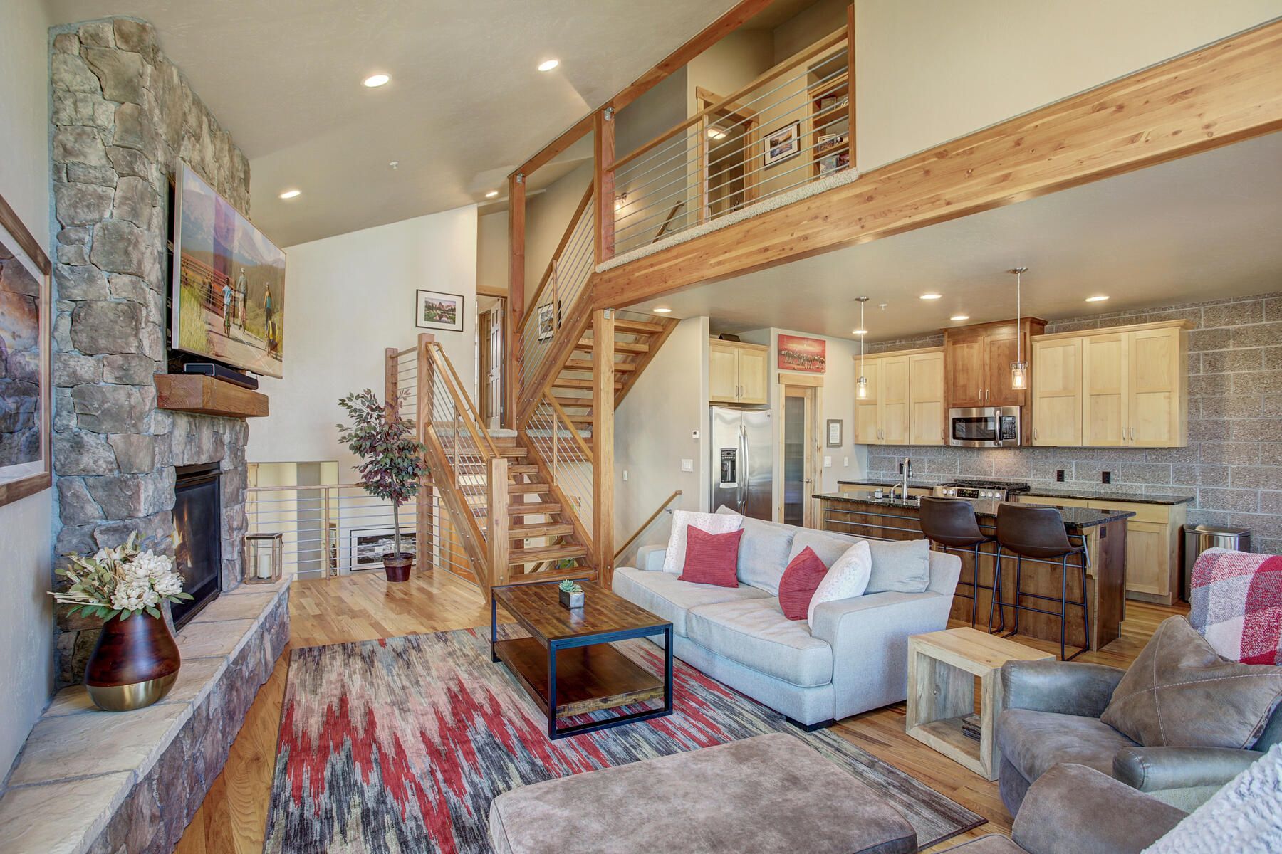 11 Laredo Drive 