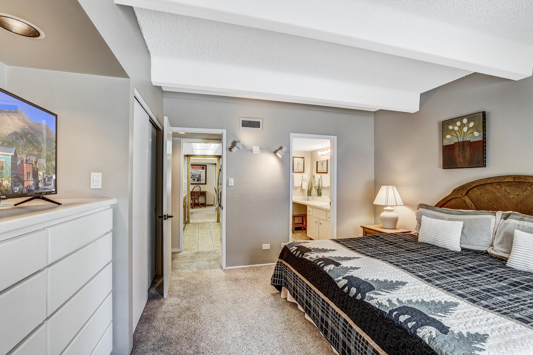 700 Snowberry Lane Unit# 103