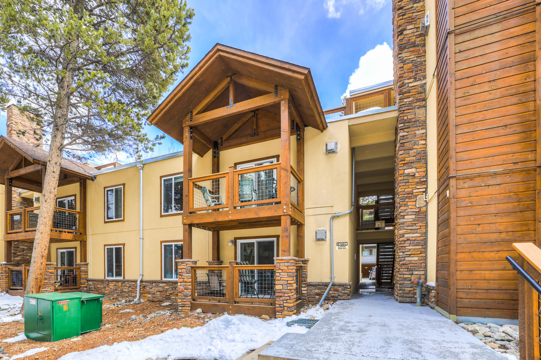 700 Snowberry Lane Unit# 103