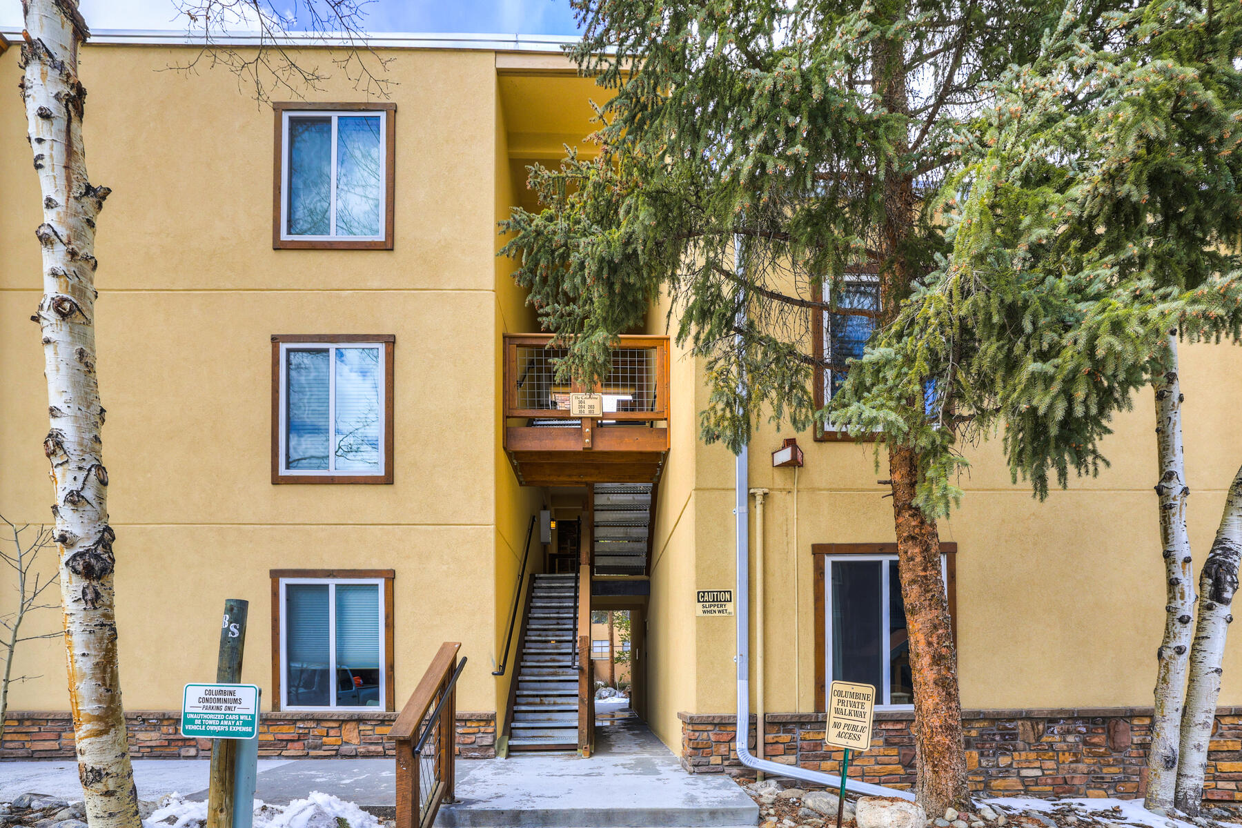 700 Snowberry Lane Unit# 103