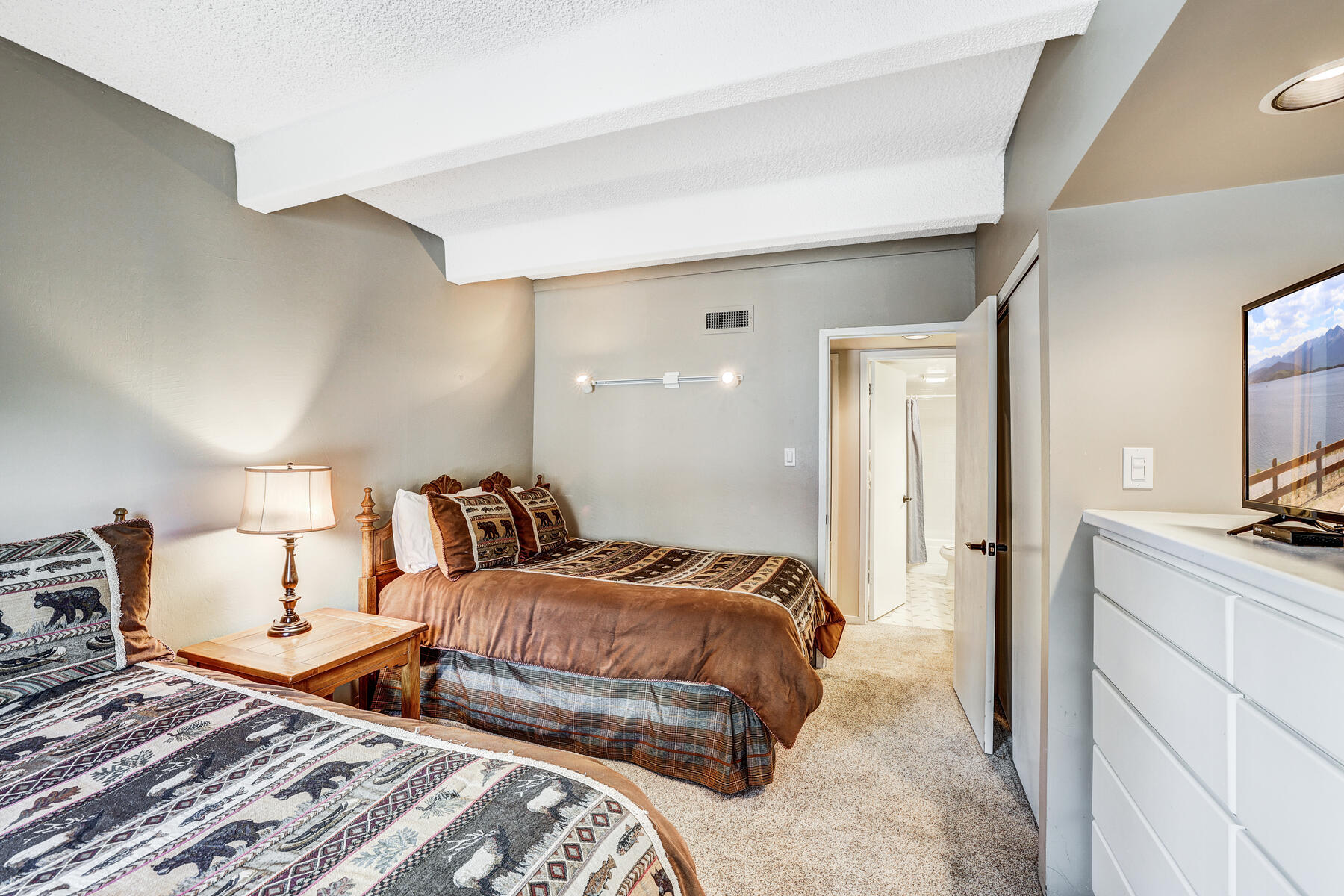 700 Snowberry Lane Unit# 103