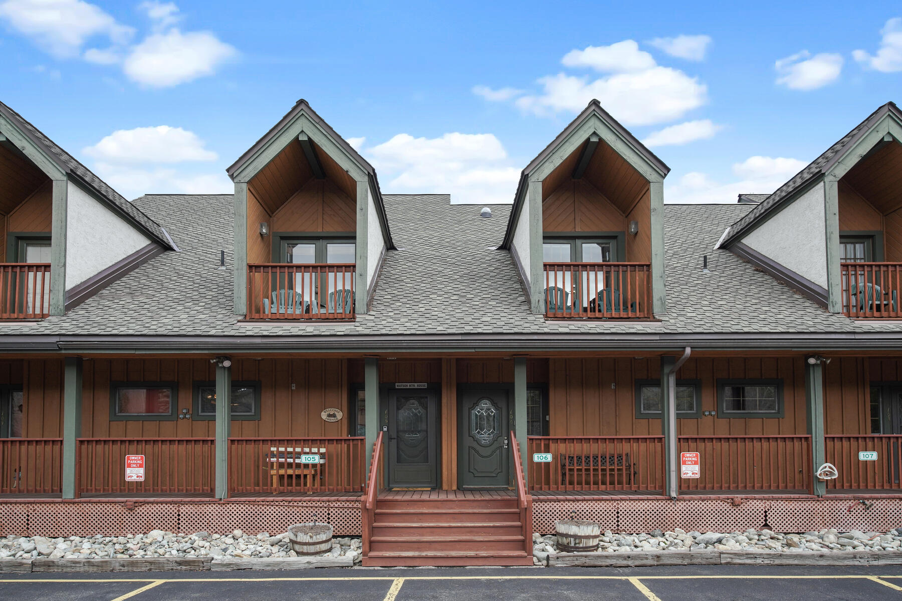 27 Tally Ho Ct Unit# 105