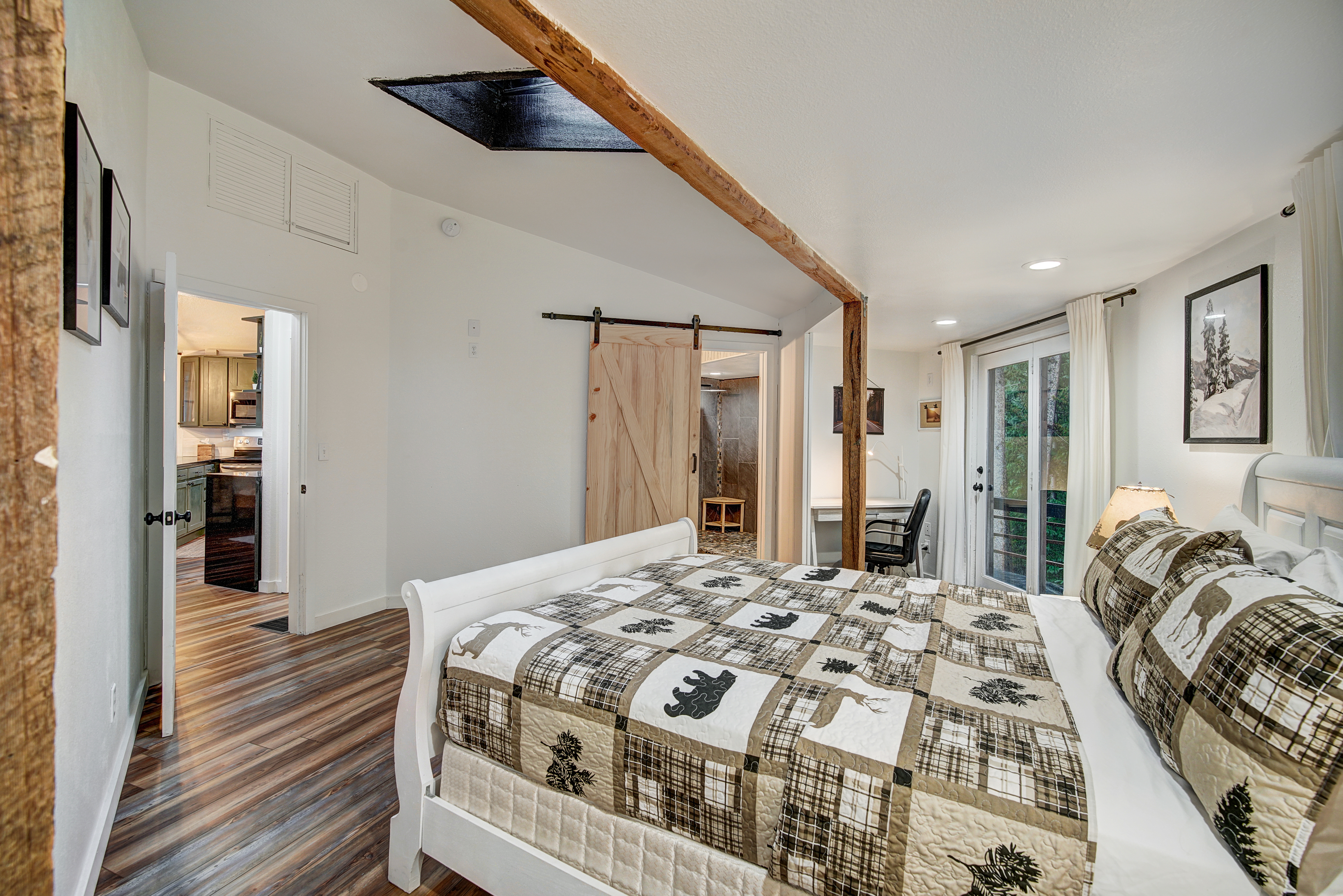 44 Starlit Ln. 