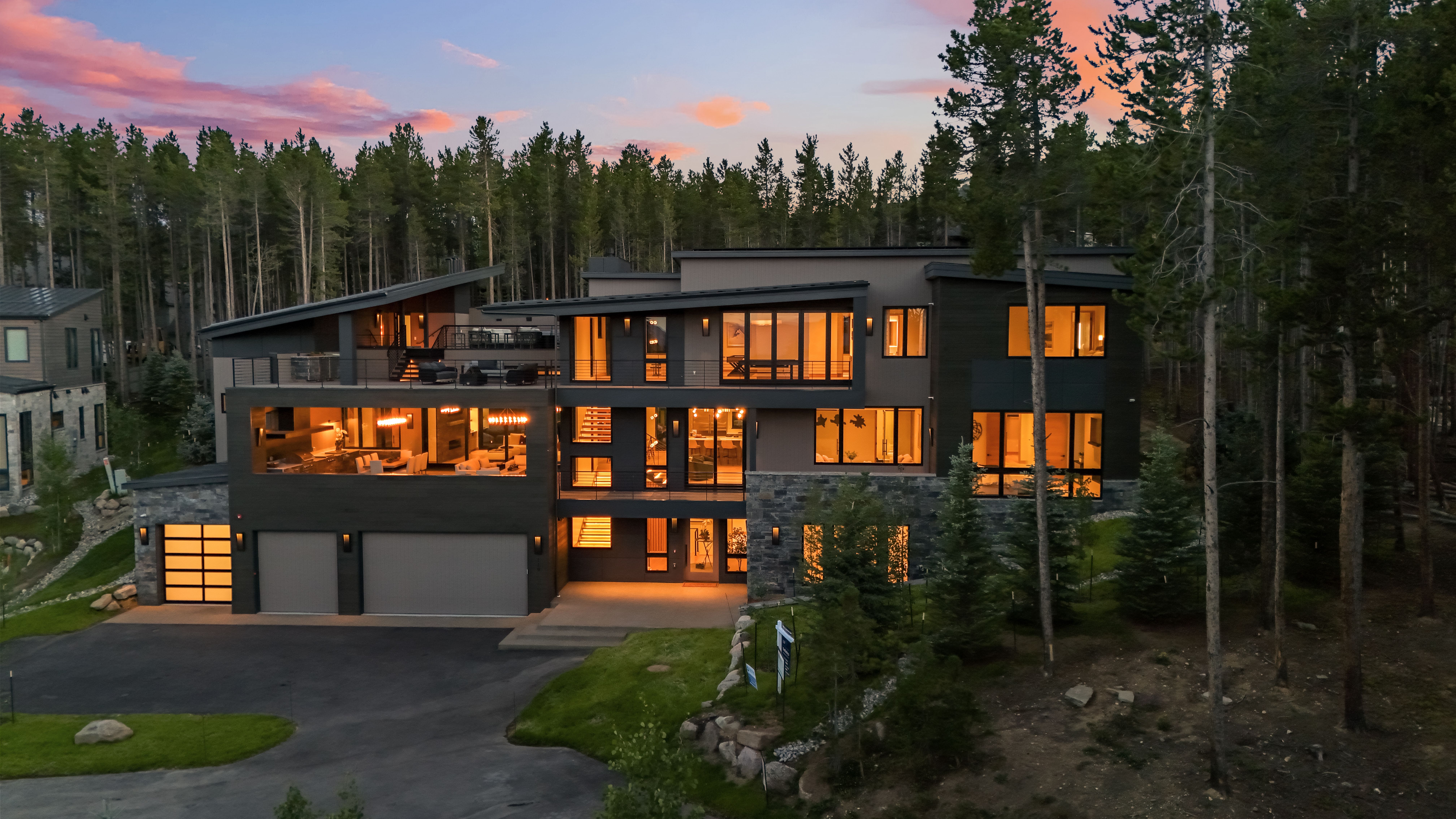 119 Boulder Circle 