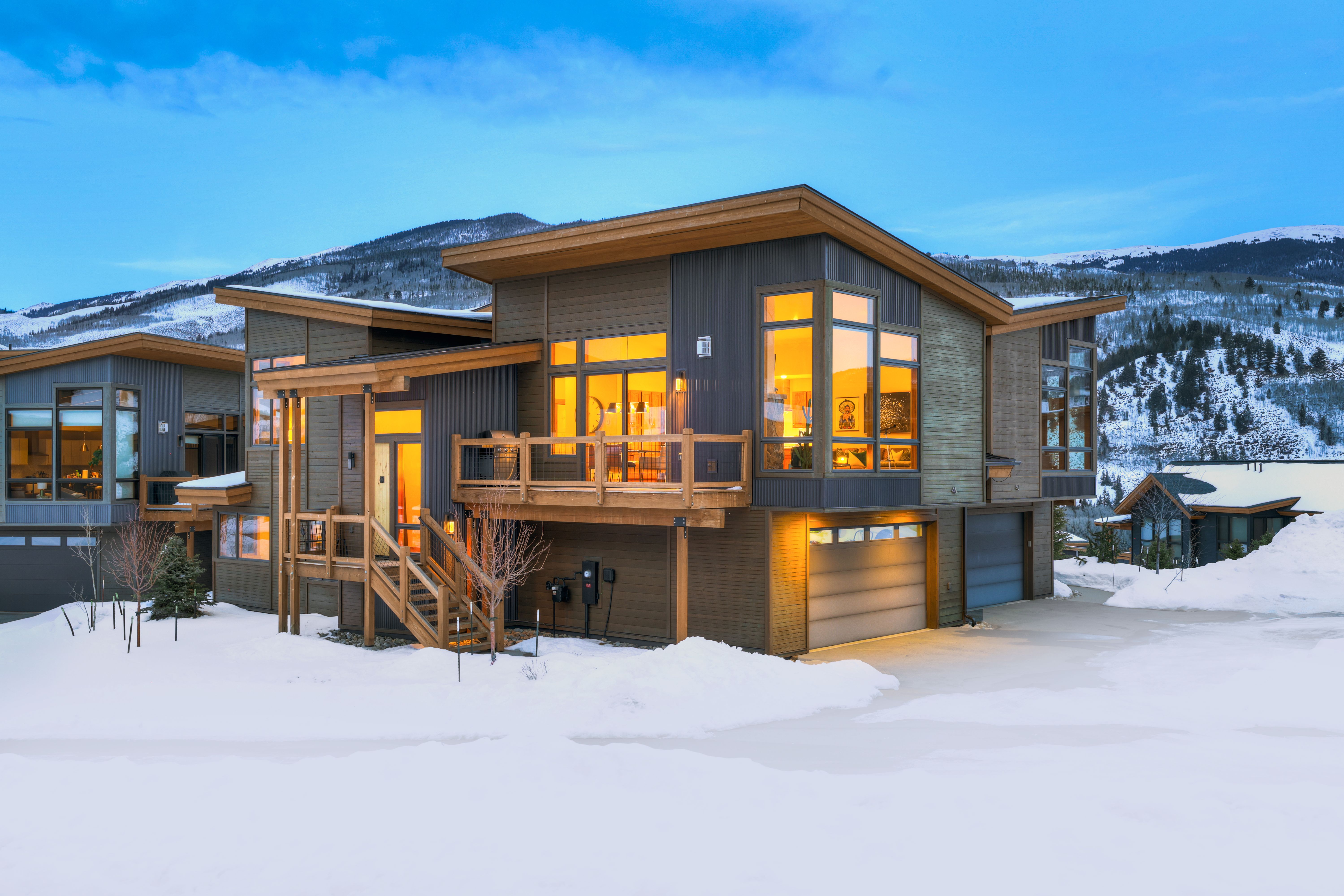 46 W Baron Way 
