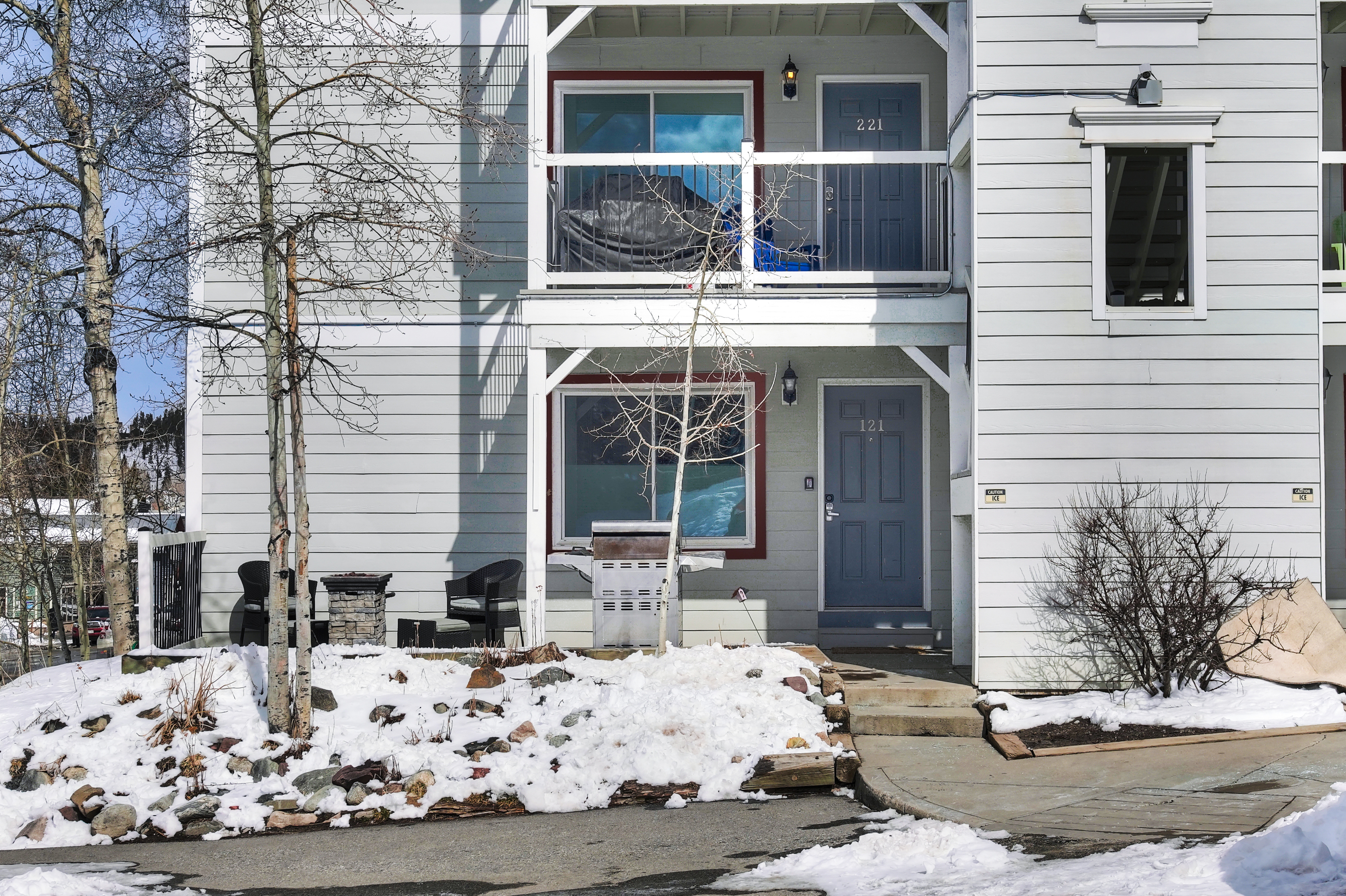 412 S Main Street Unit# 1B1