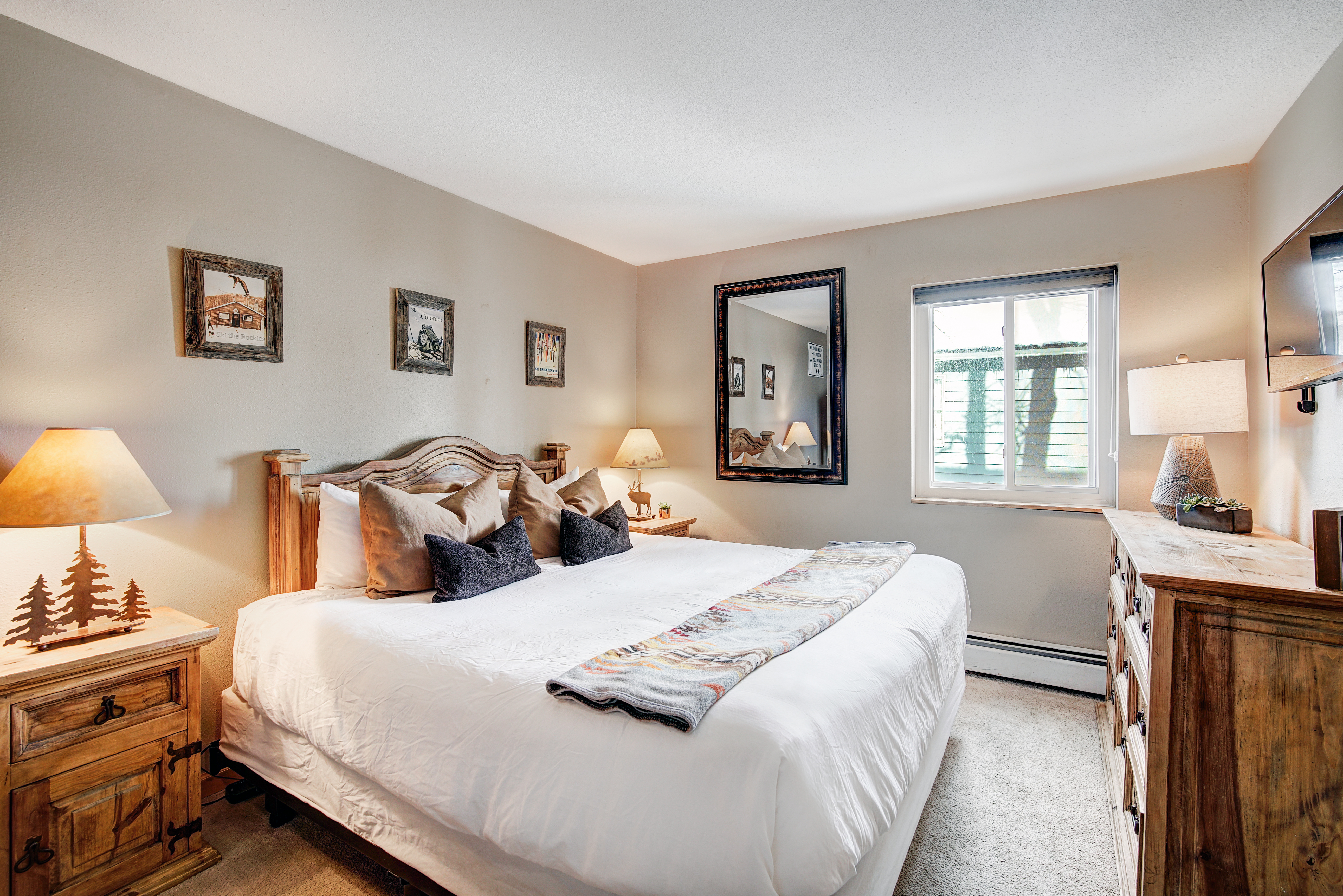 412 S Main Street Unit# 1B1