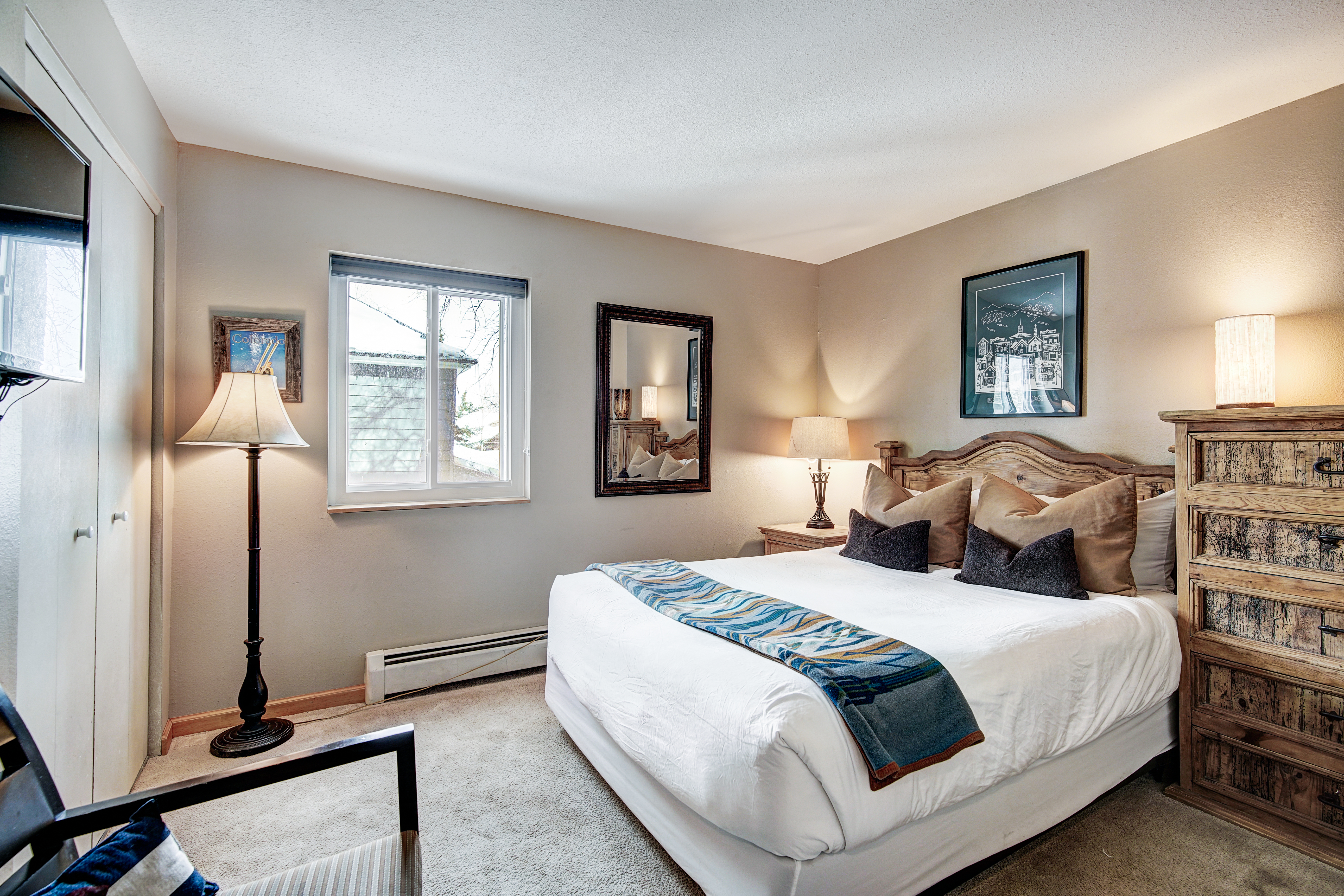 412 S Main Street Unit# 1B1