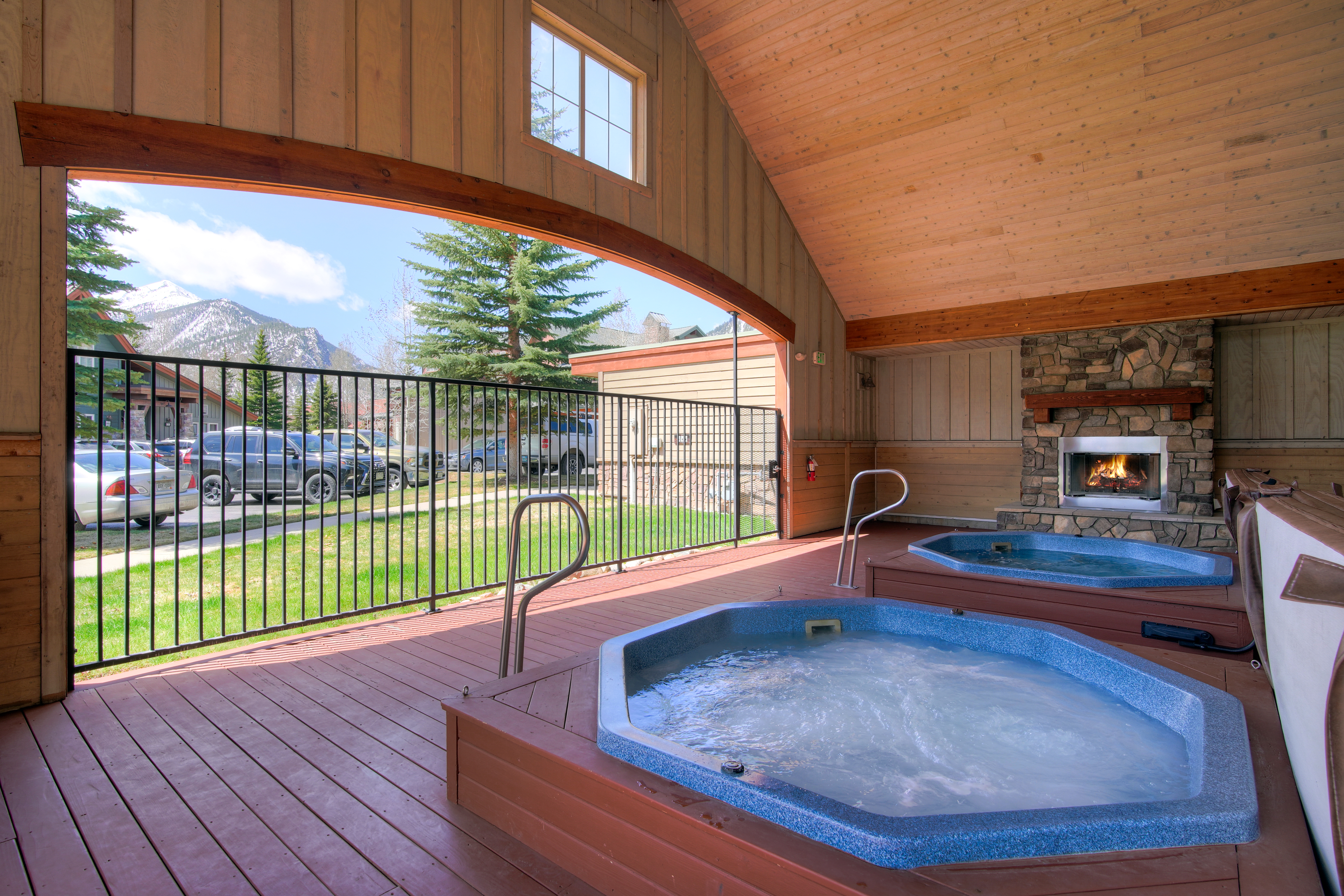 801 Lakepoint Drive Unit# B16