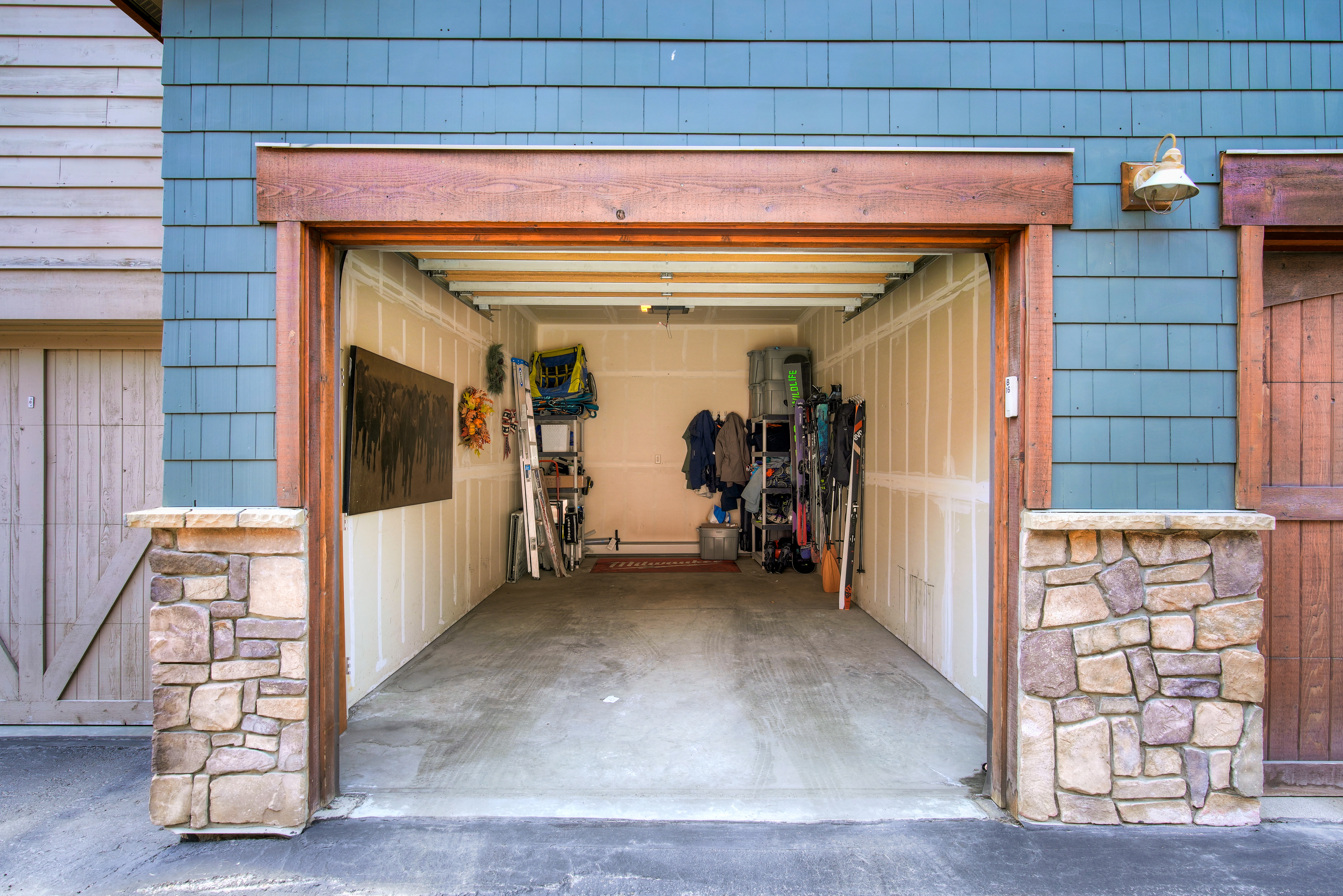 801 Lakepoint Drive Unit# B16