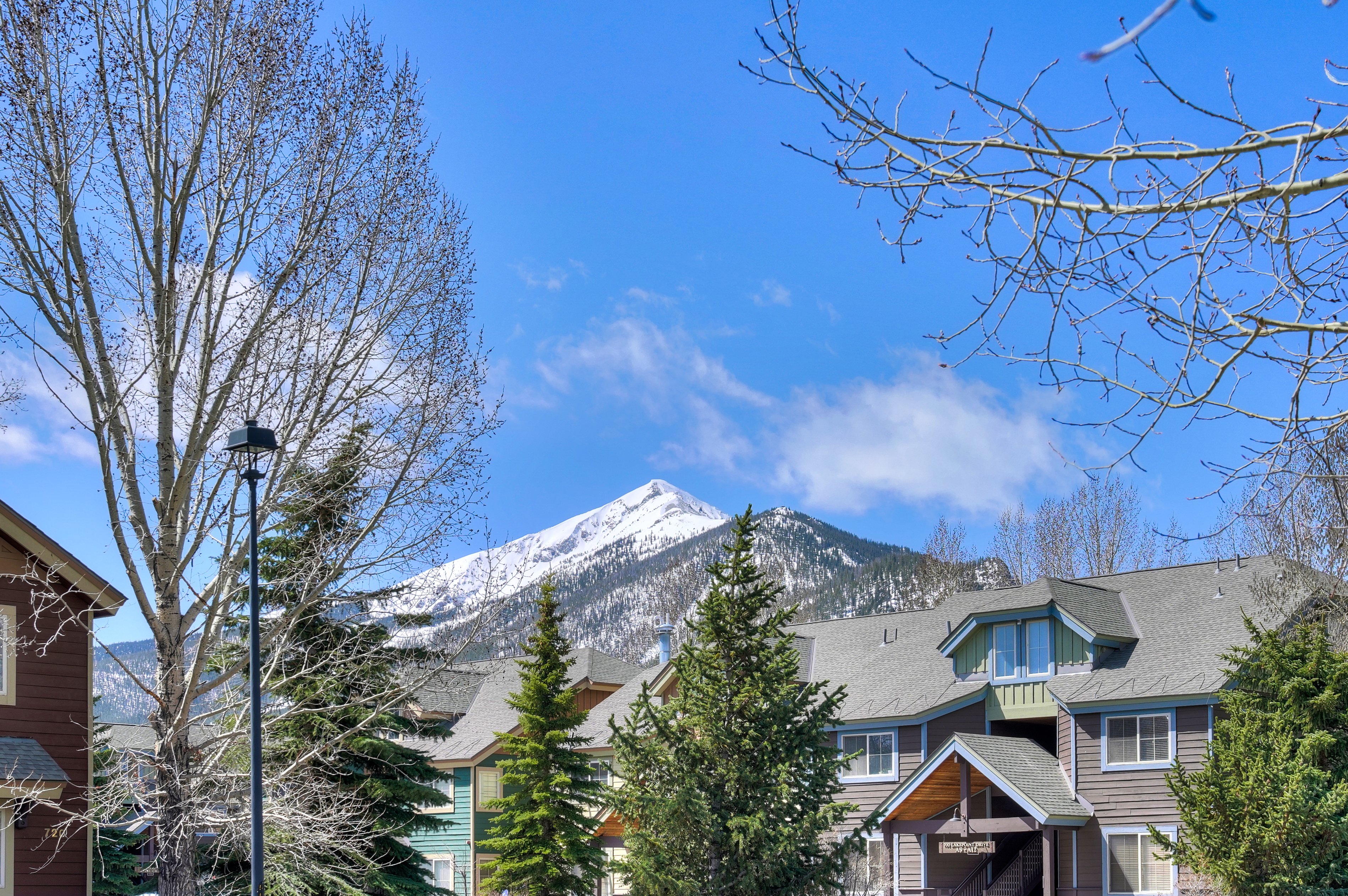 801 Lakepoint Drive Unit# B16