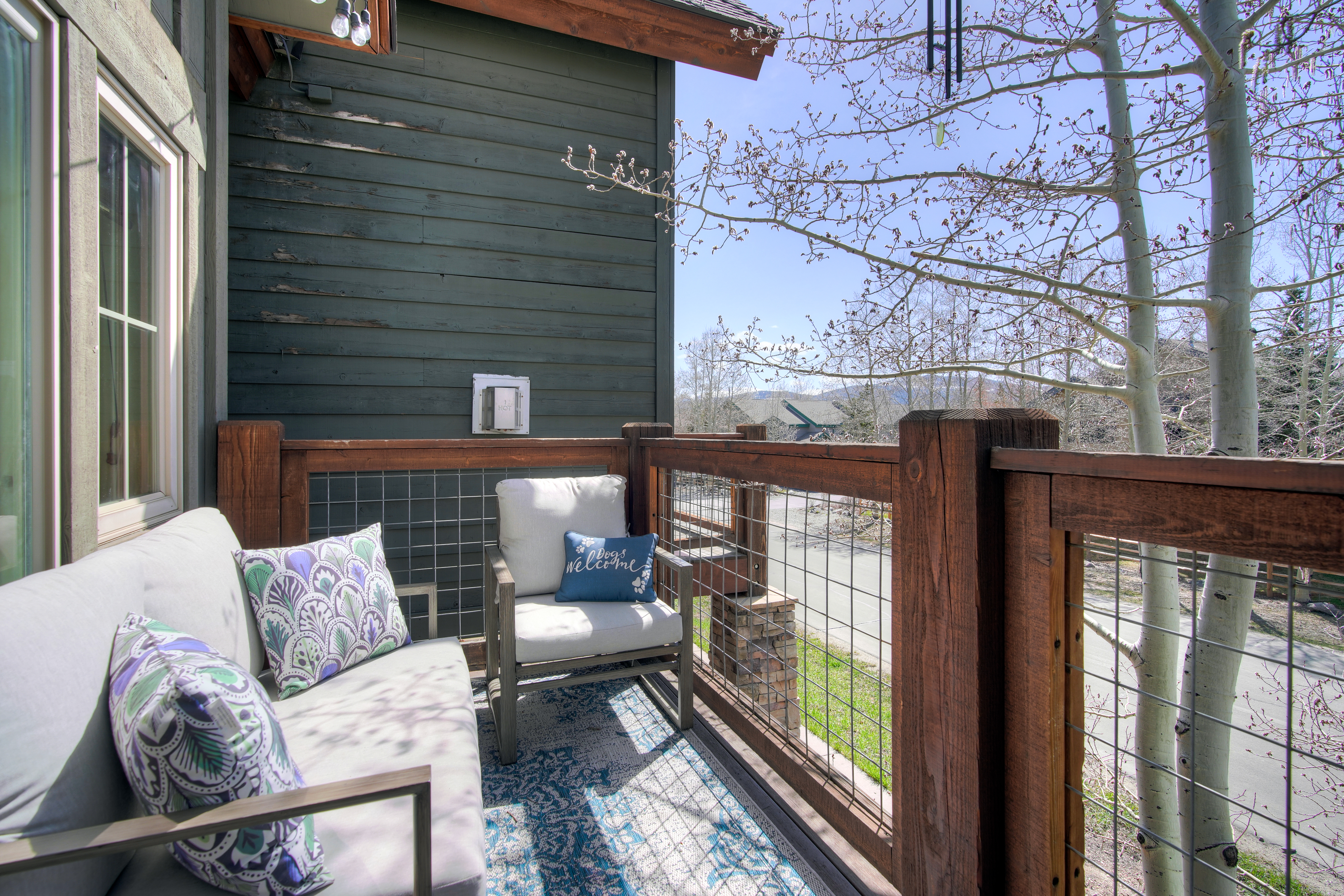 801 Lakepoint Drive Unit# B16