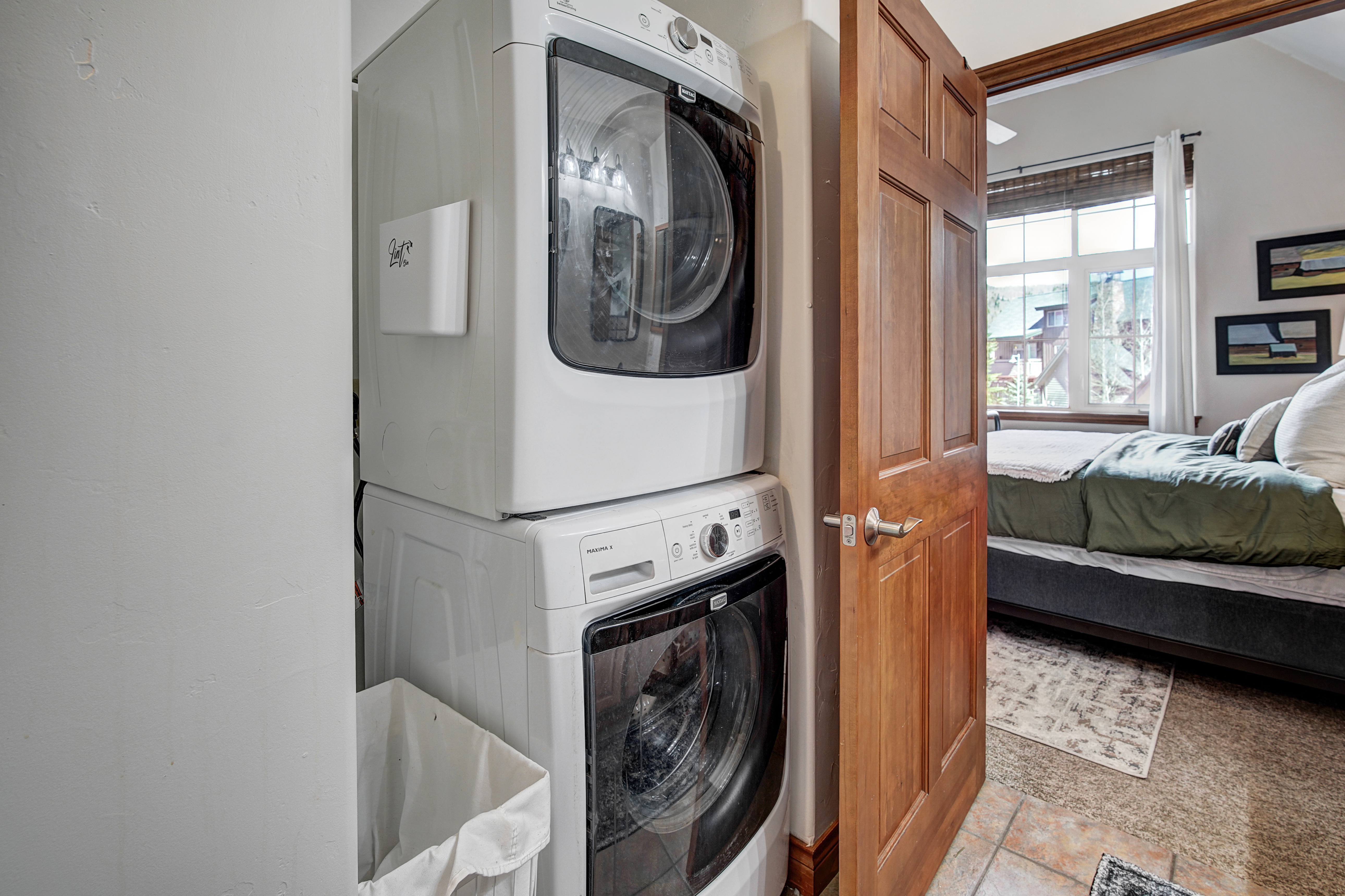 801 Lakepoint Drive Unit# B16