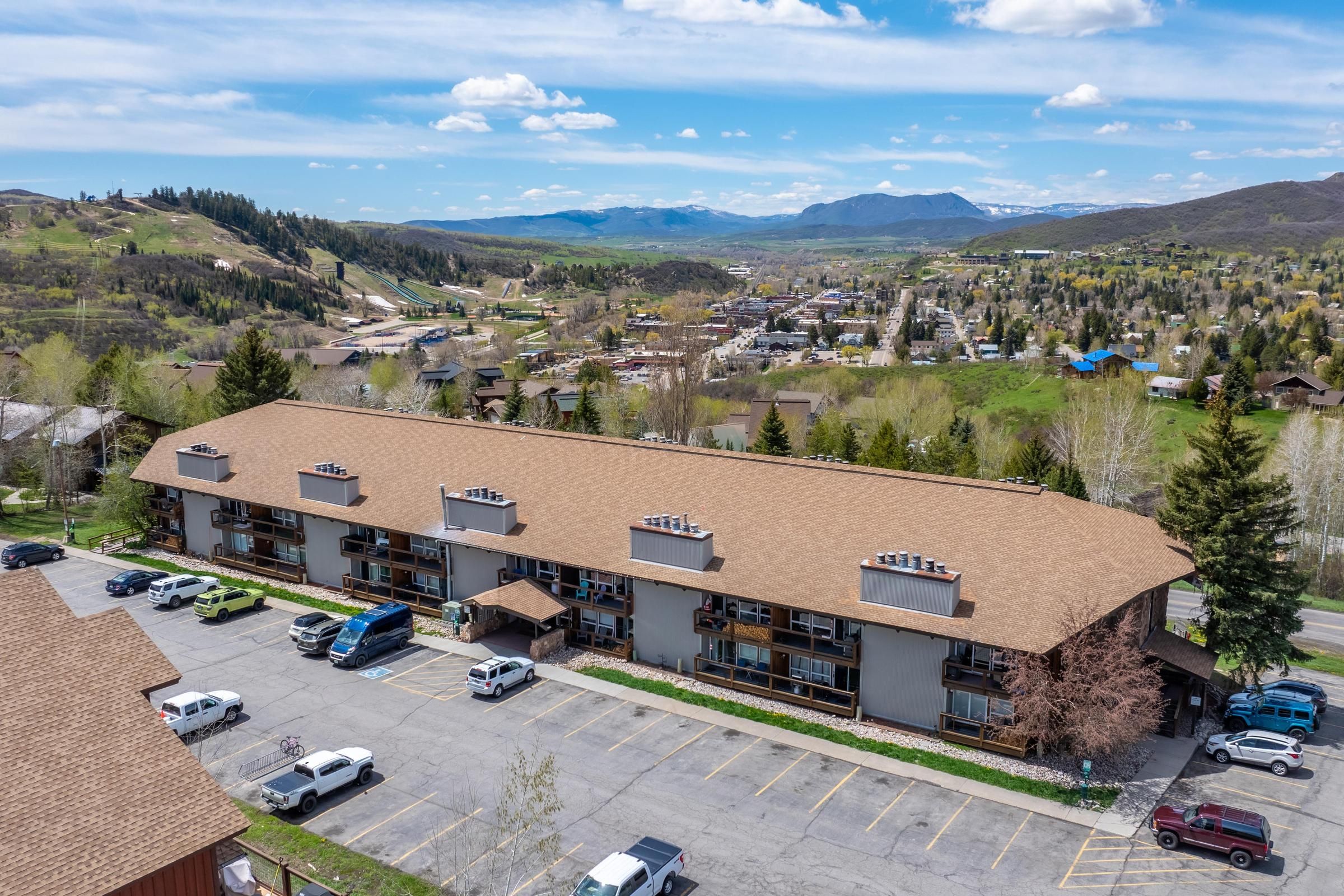 465 Tamarack Drive Unit# B214