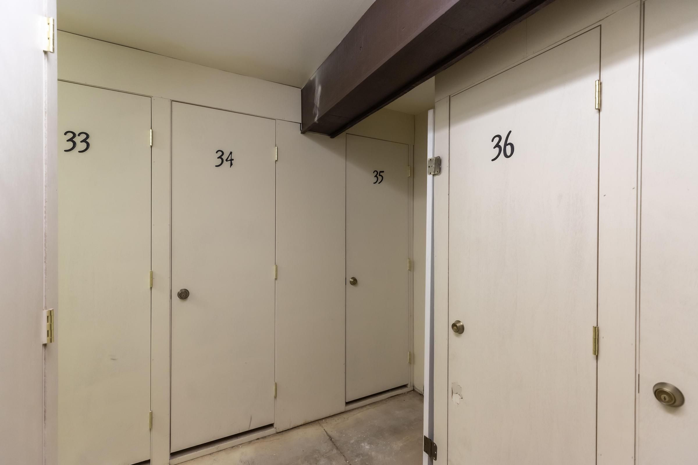 465 Tamarack Drive Unit# B214
