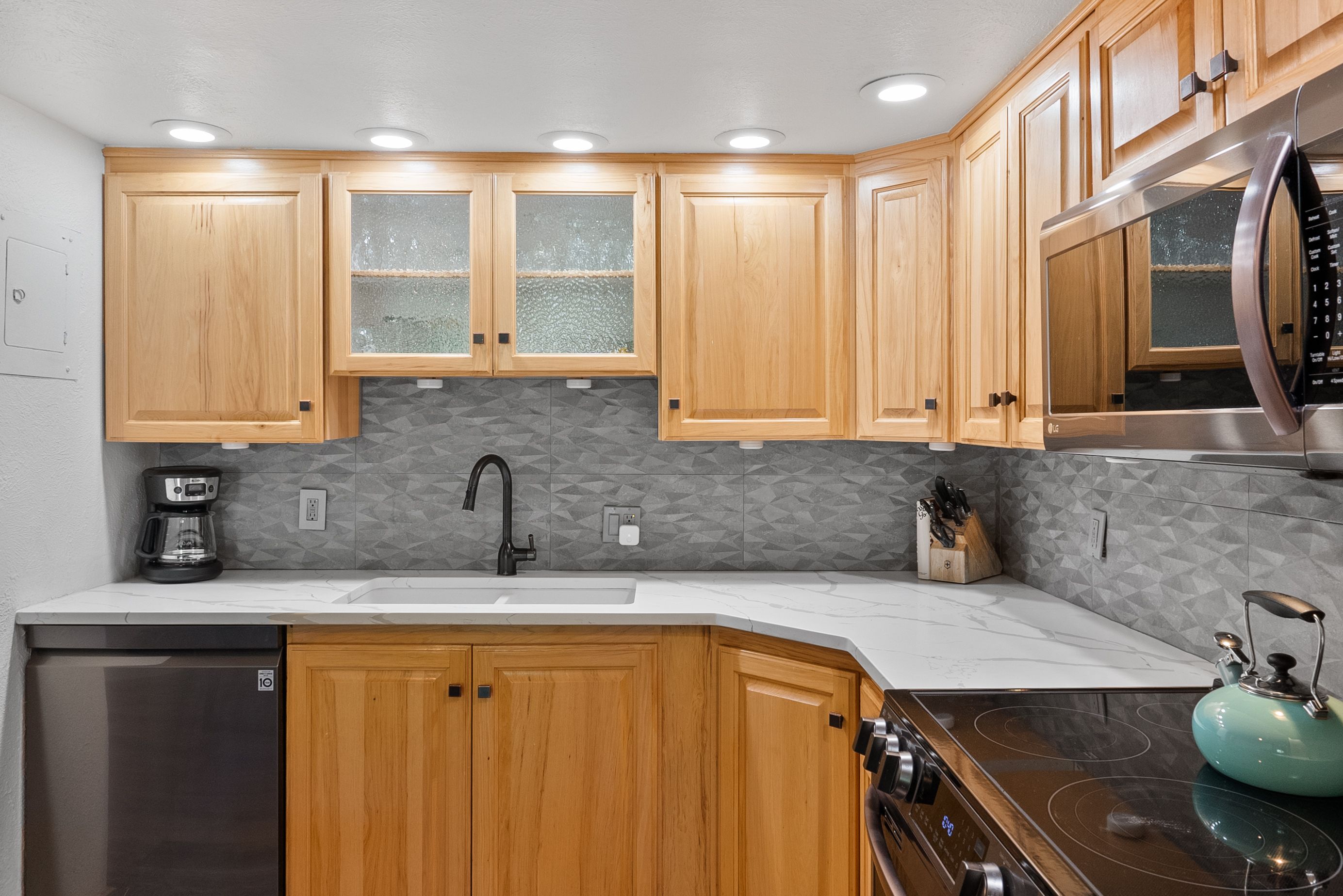 35 Wheeler Place Unit# 313