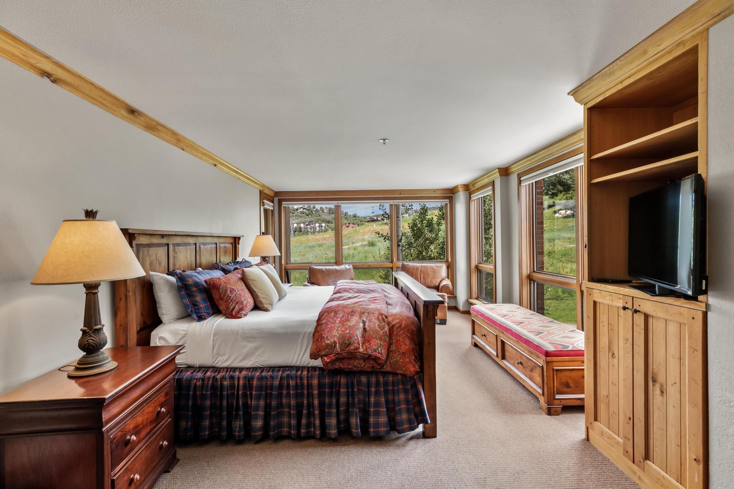 2306 Ski Trail Lane Unit# 121