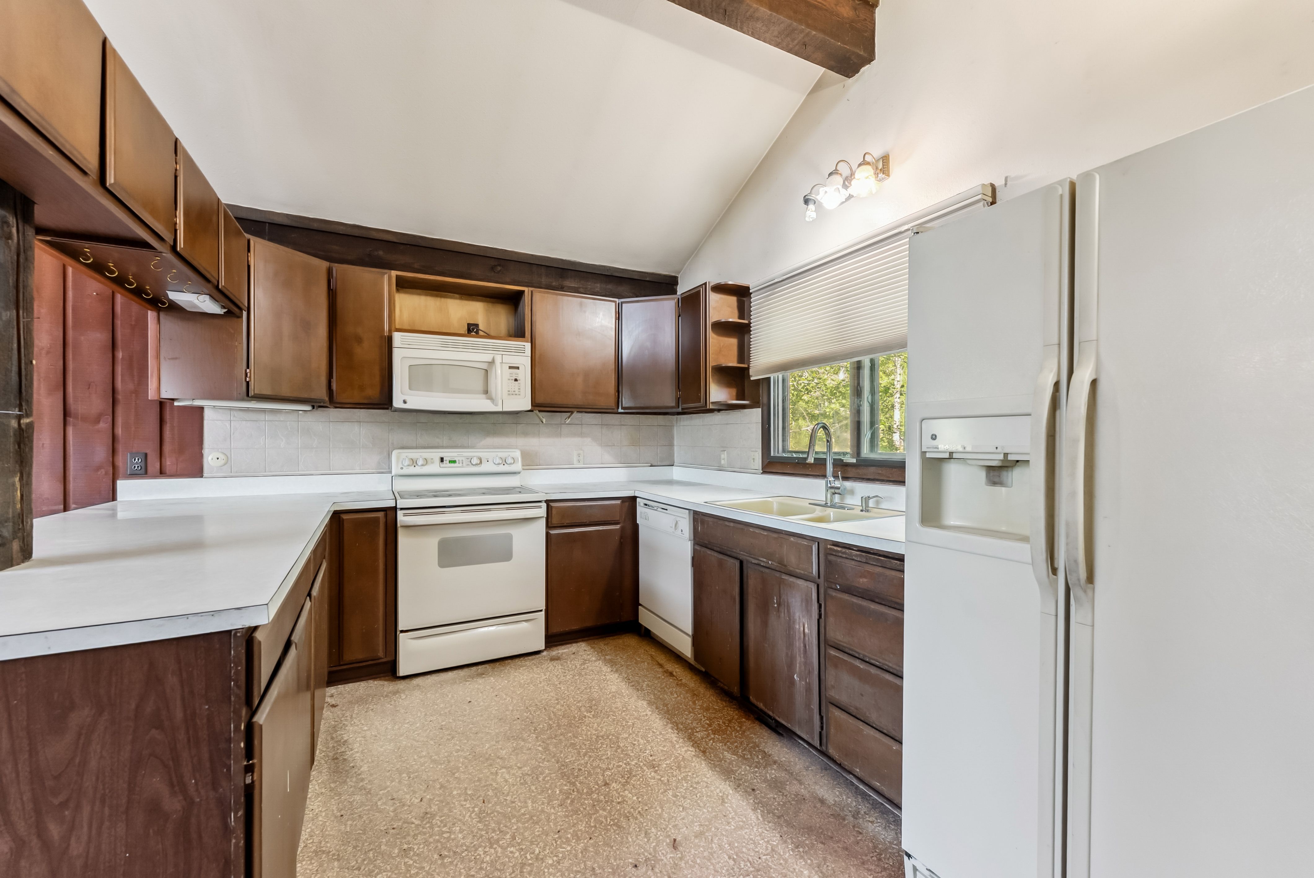 224 Highwood Terrace 
