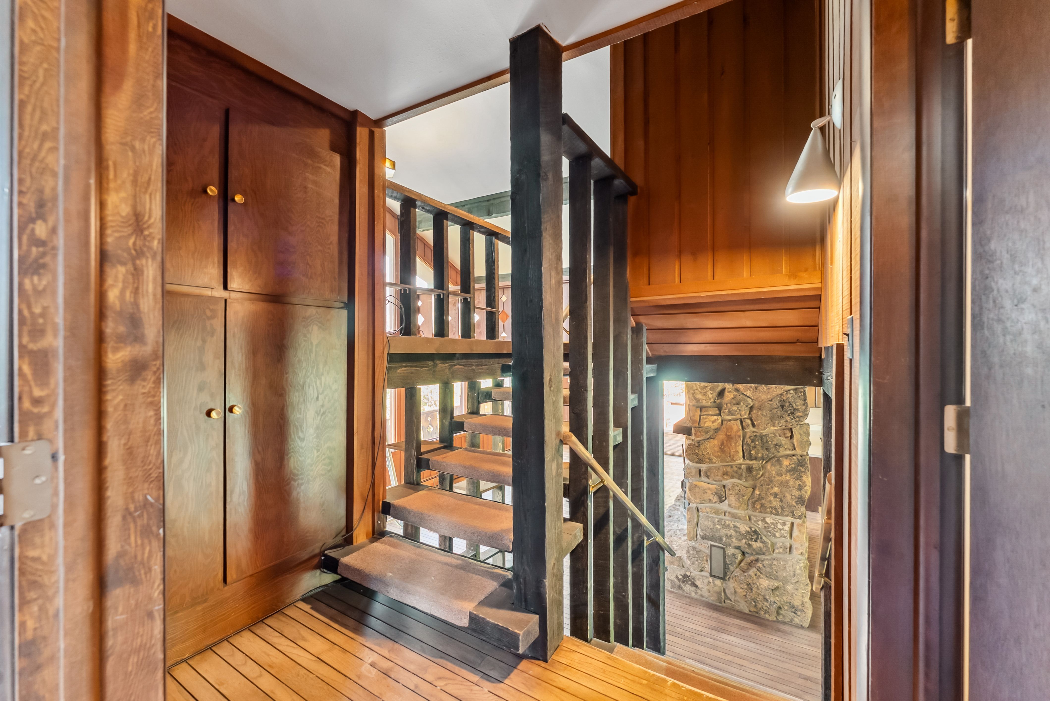 224 Highwood Terrace 