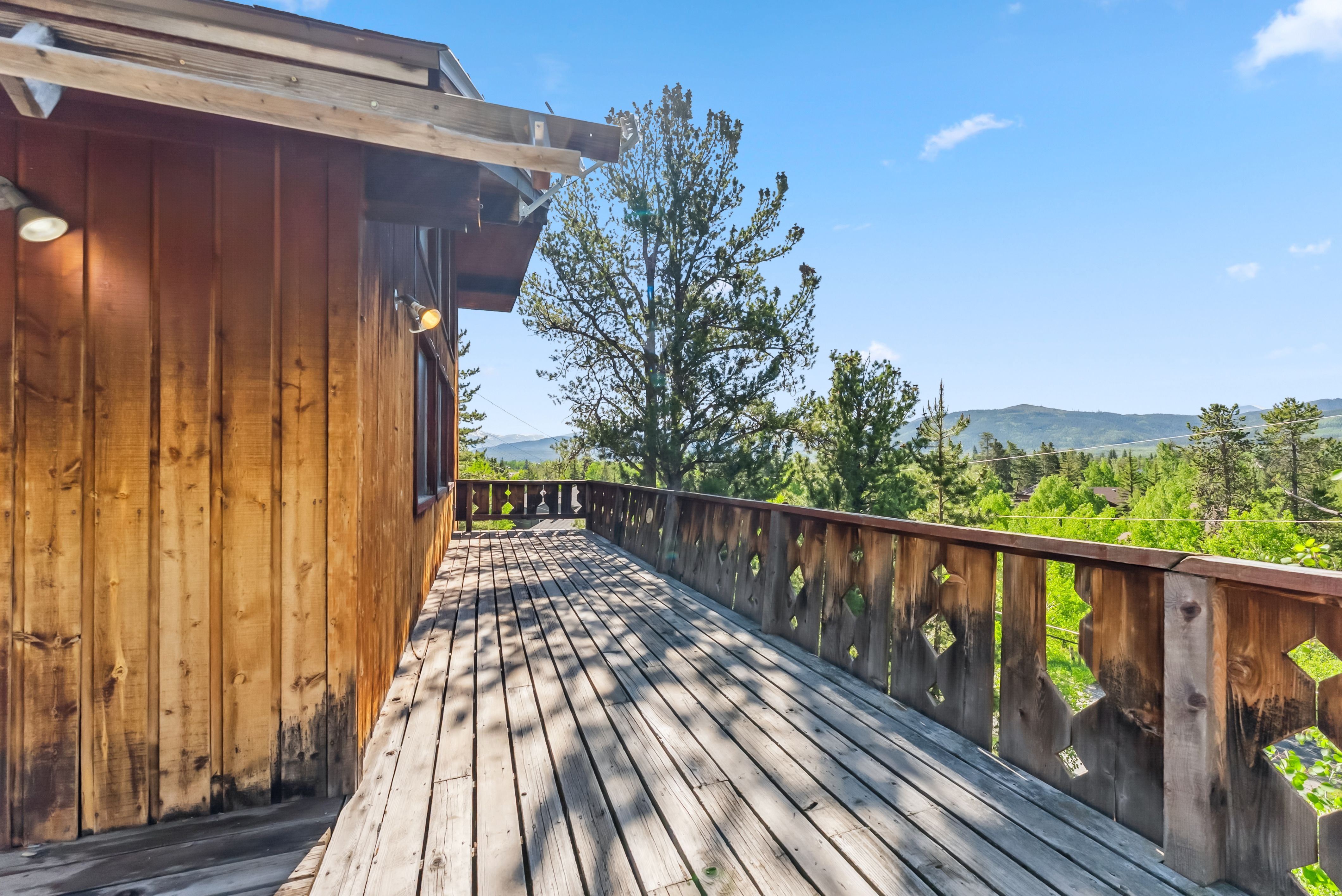 224 Highwood Terrace 