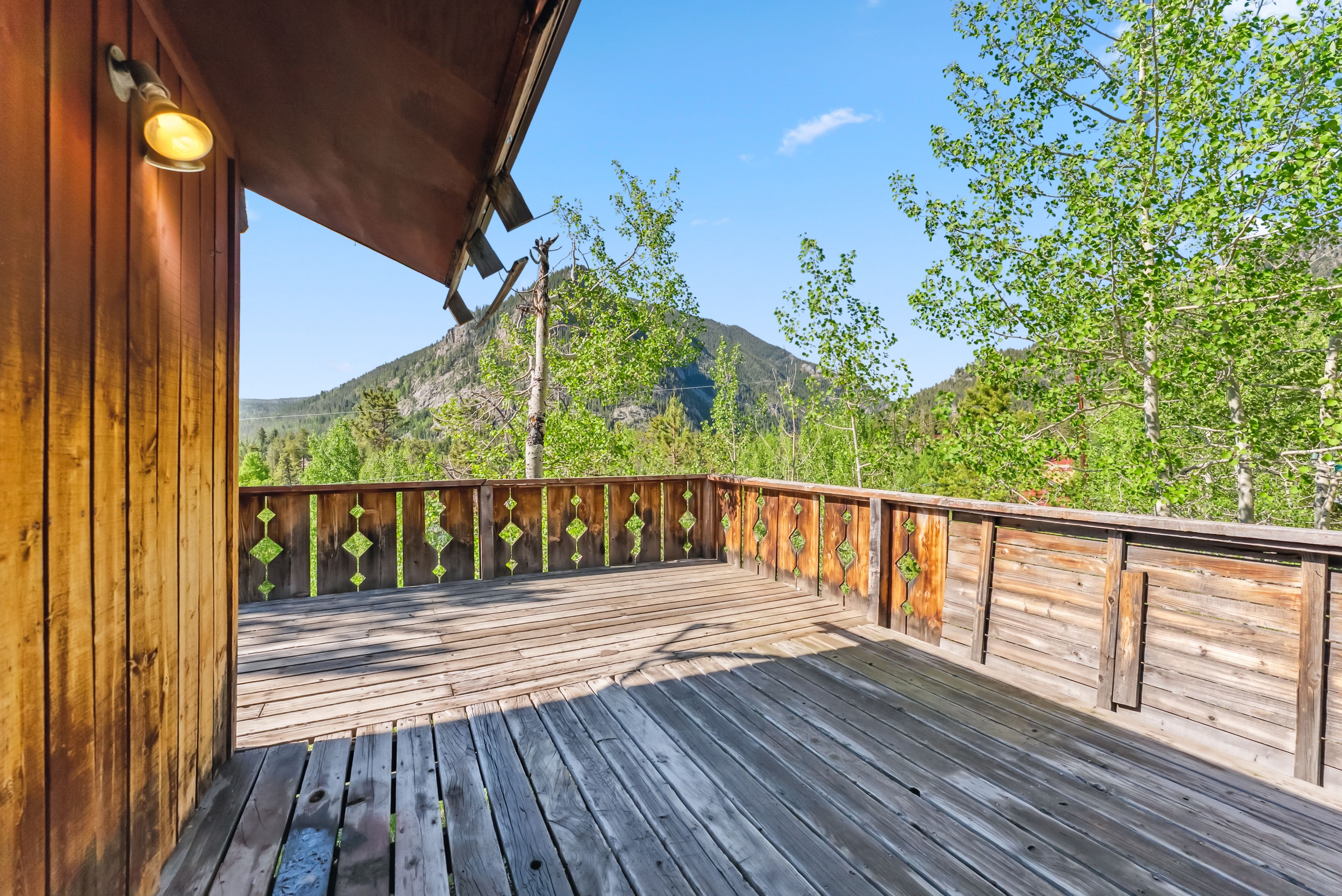 224 Highwood Terrace 