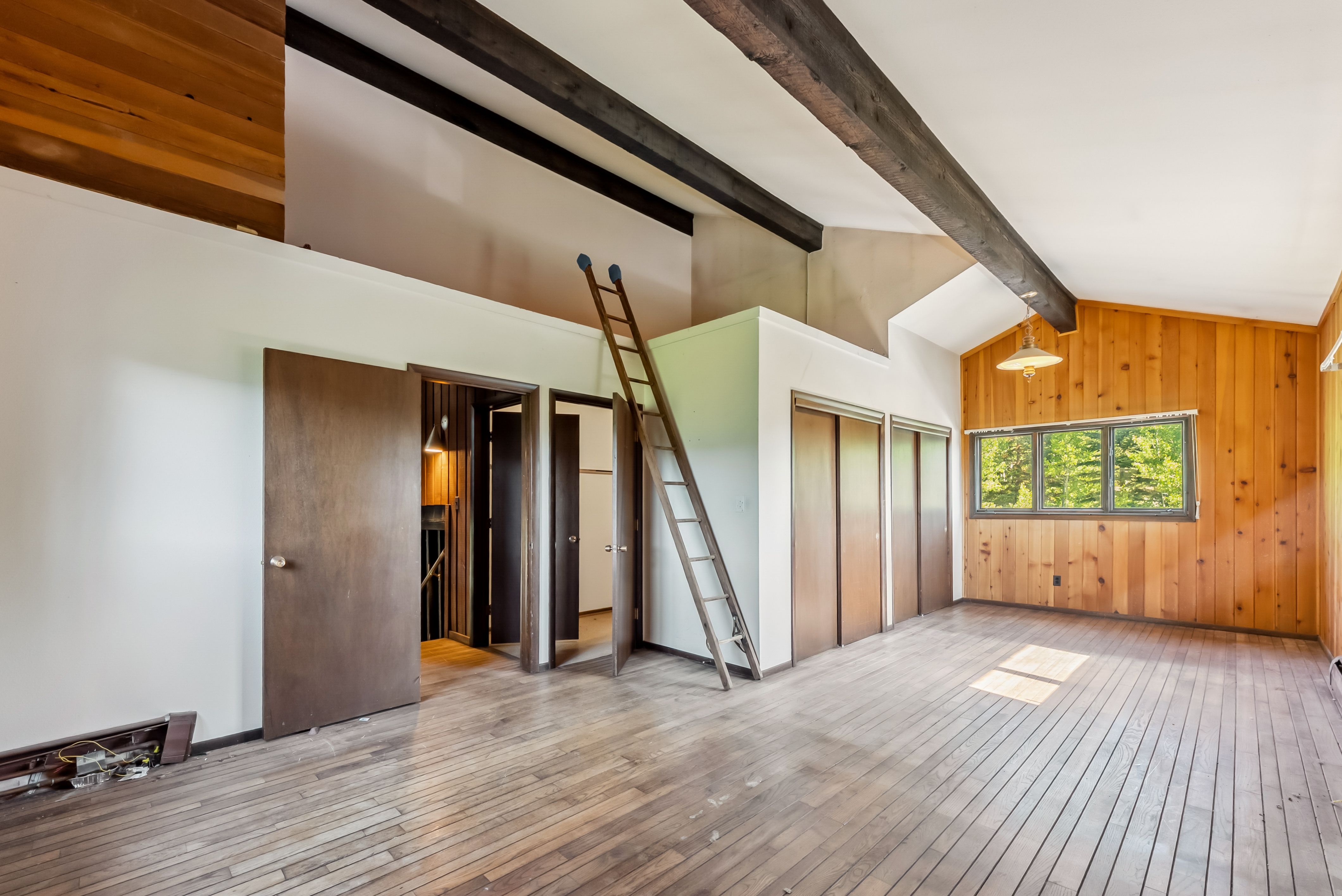 224 Highwood Terrace 