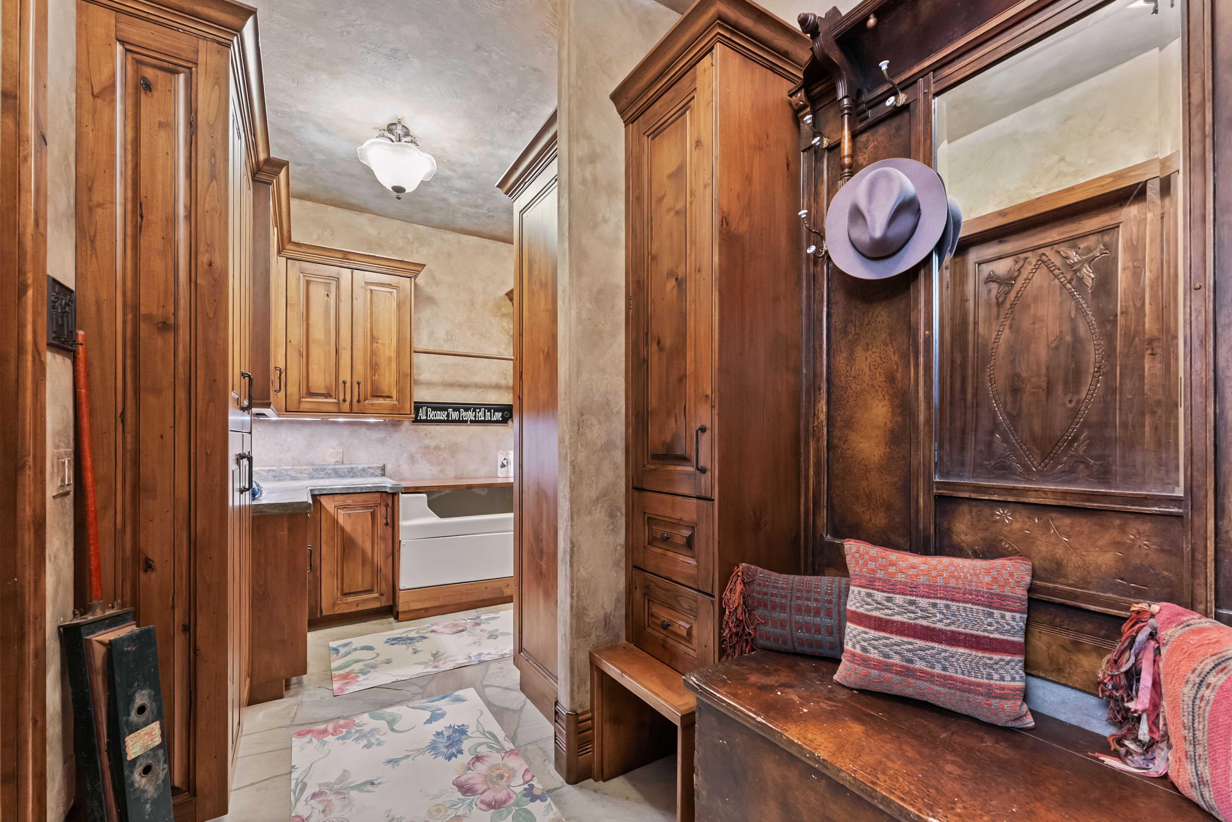 165 River Park Drive 