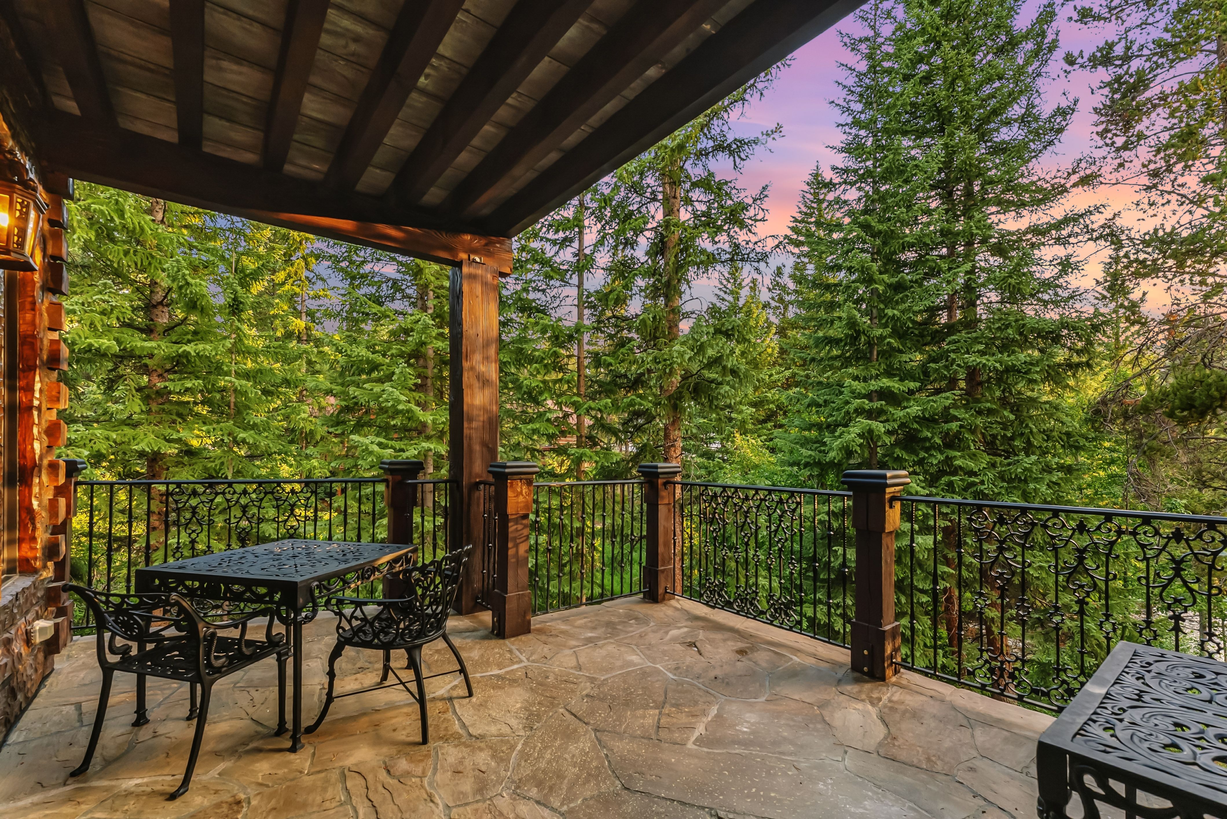 165 River Park Drive 