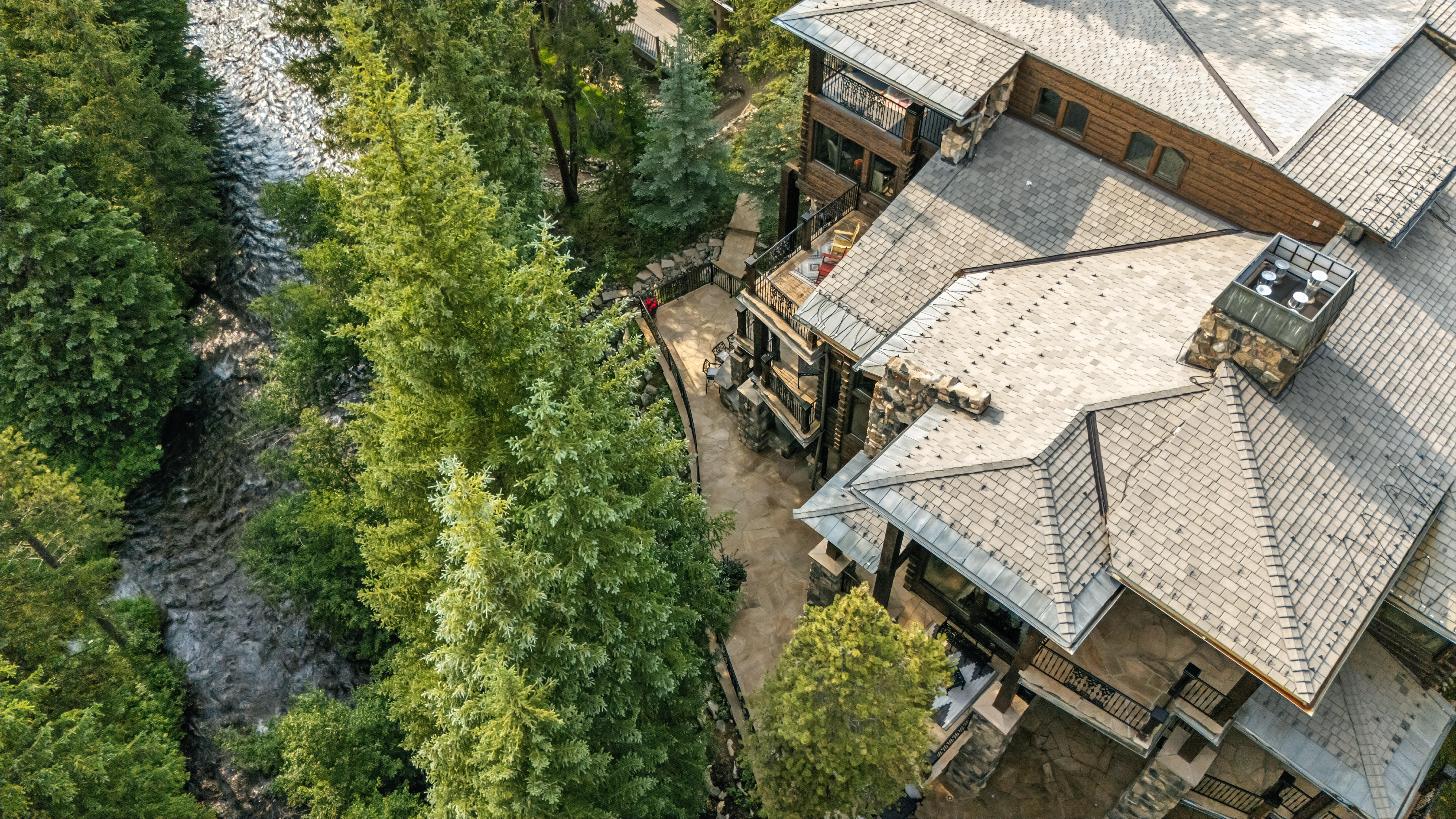165 River Park Drive 