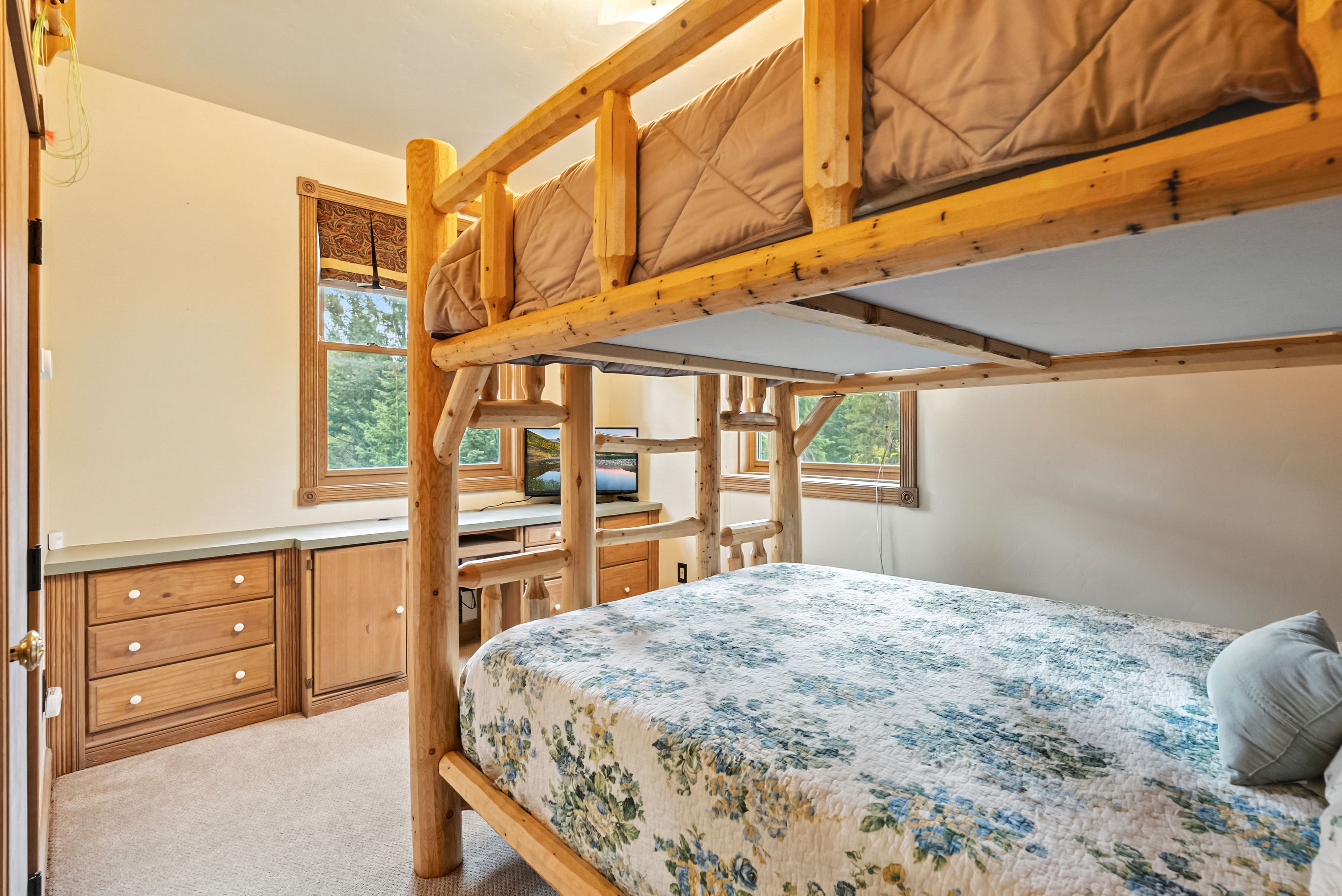 482 Spruce Creek Road 
