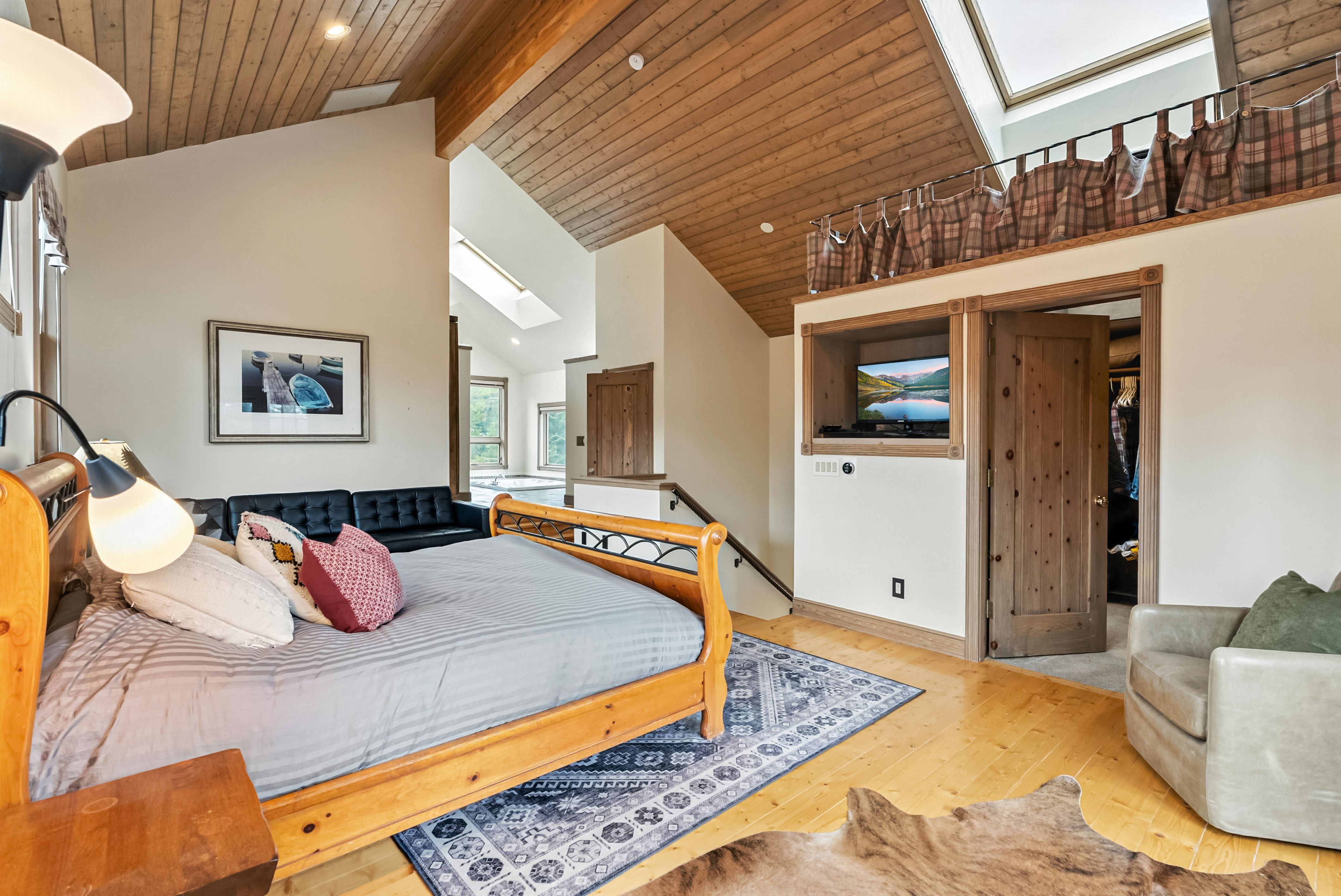 482 Spruce Creek Road 