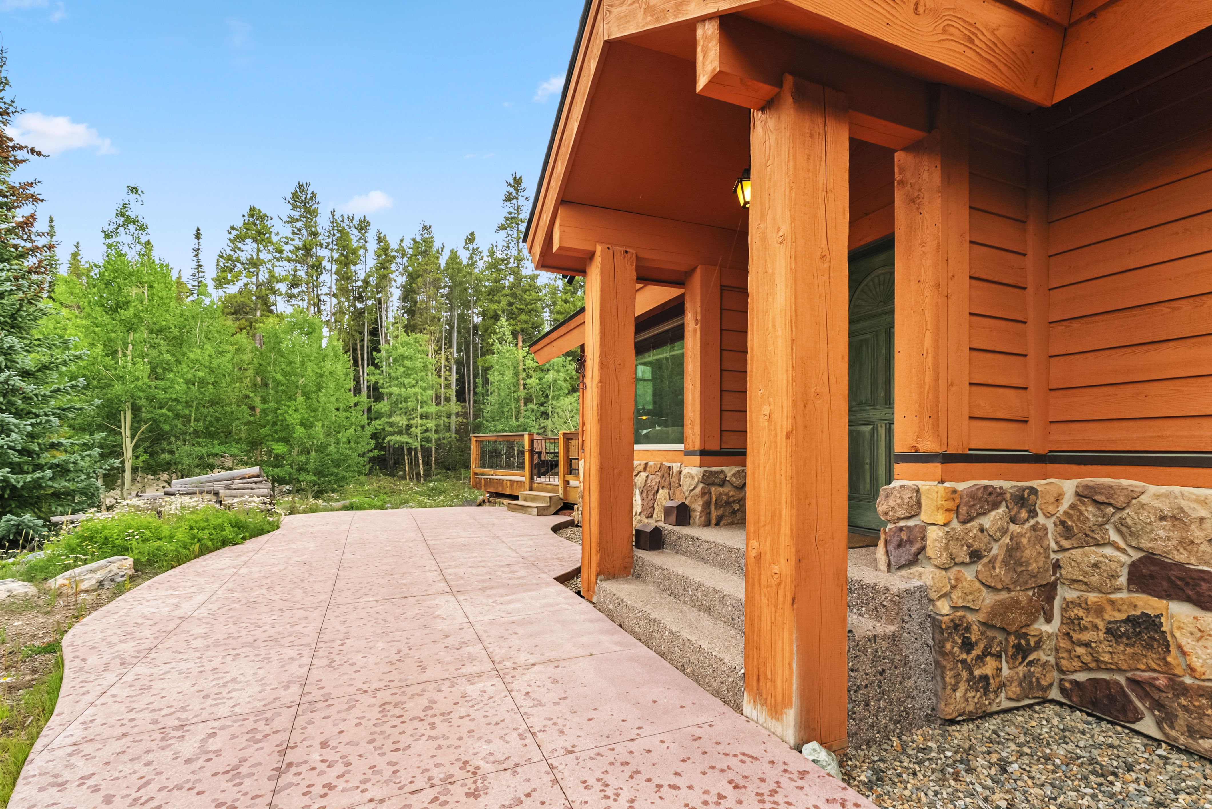 482 Spruce Creek Road 