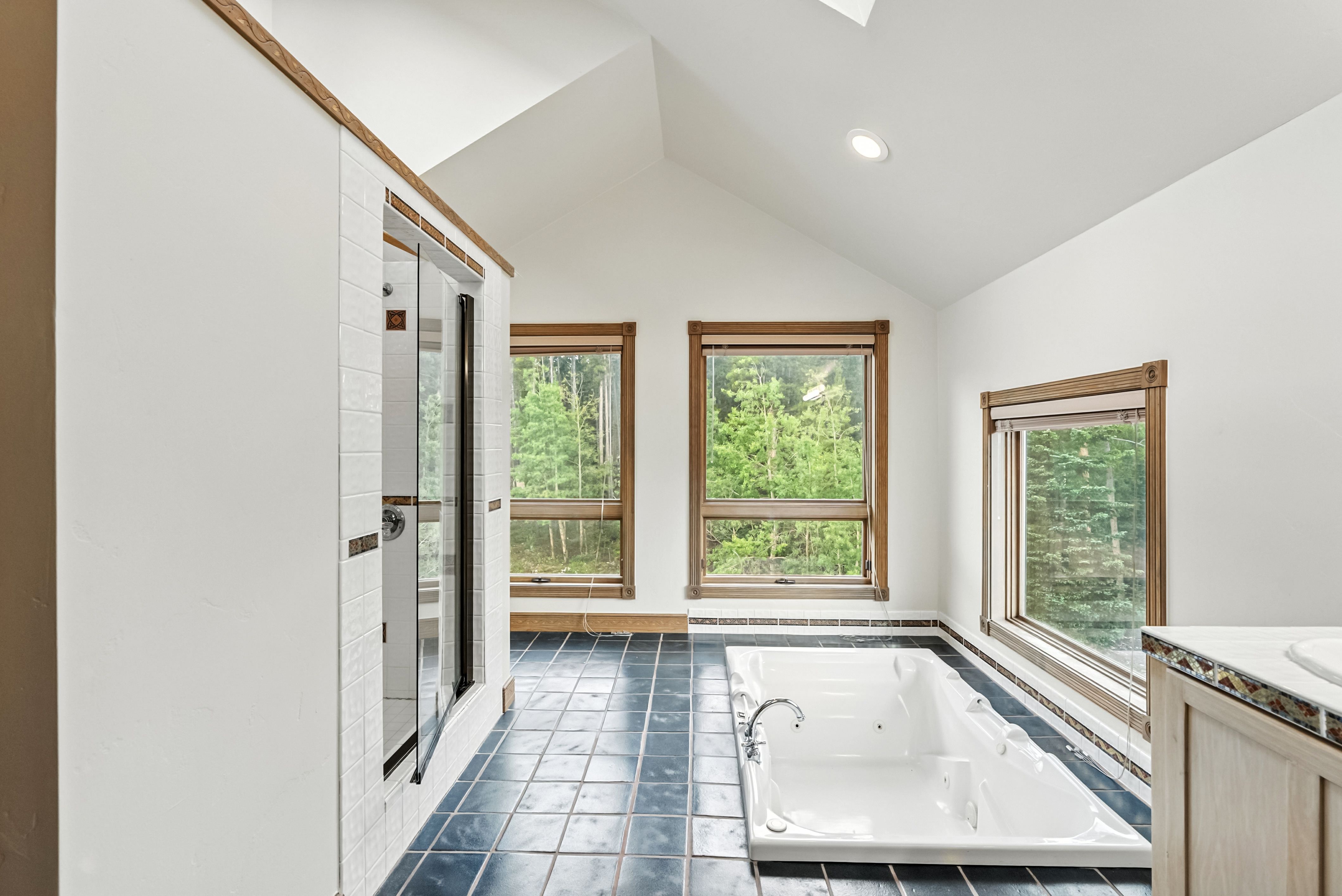 482 Spruce Creek Road 
