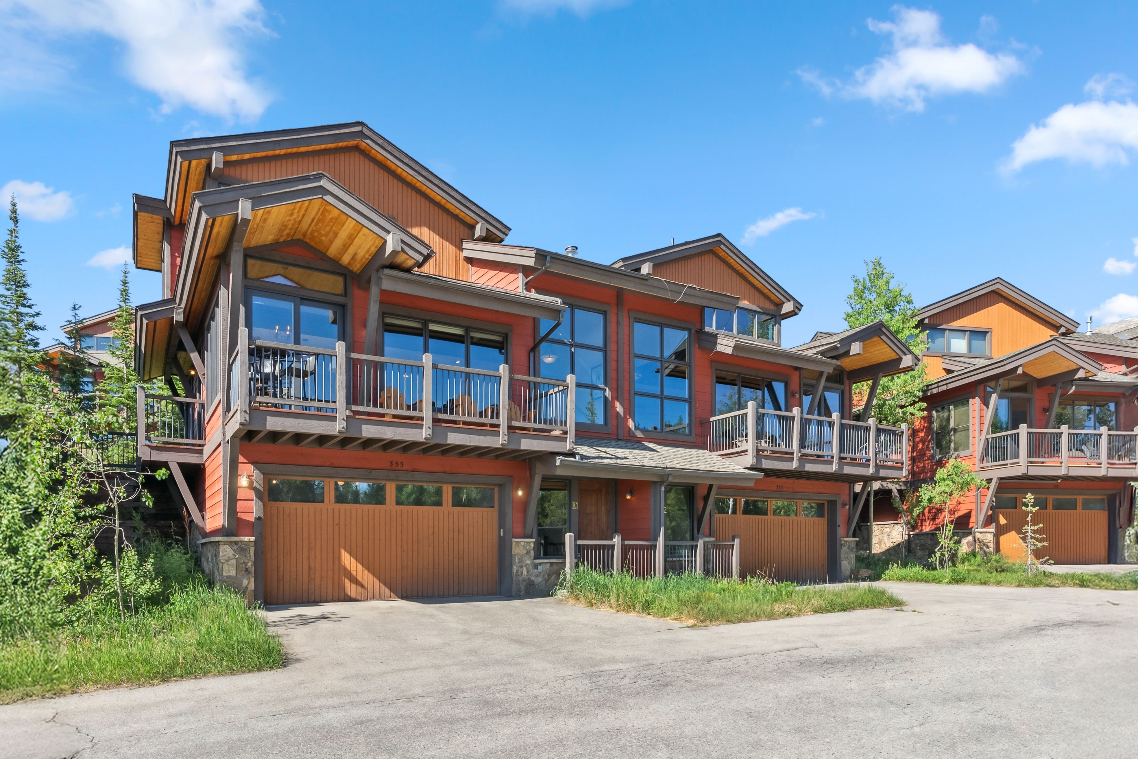 355 Lodge Pole Circle 