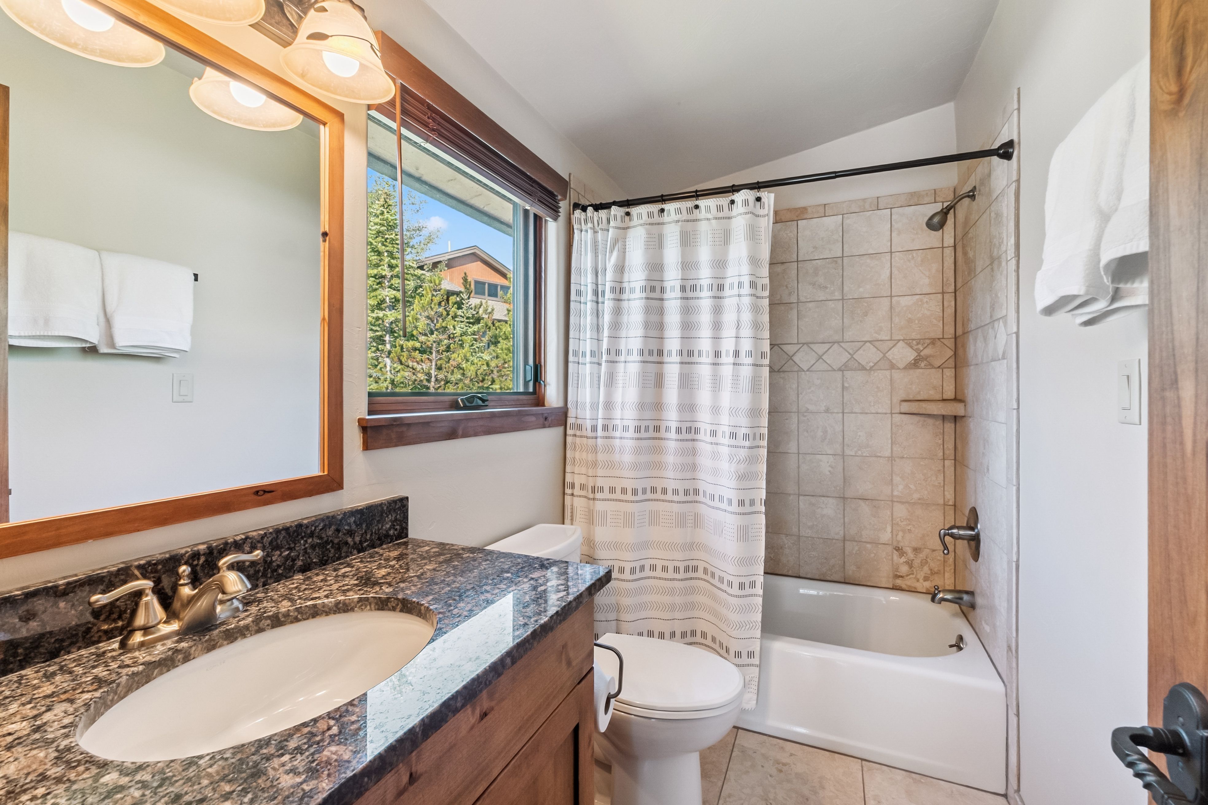 355 Lodge Pole Circle 