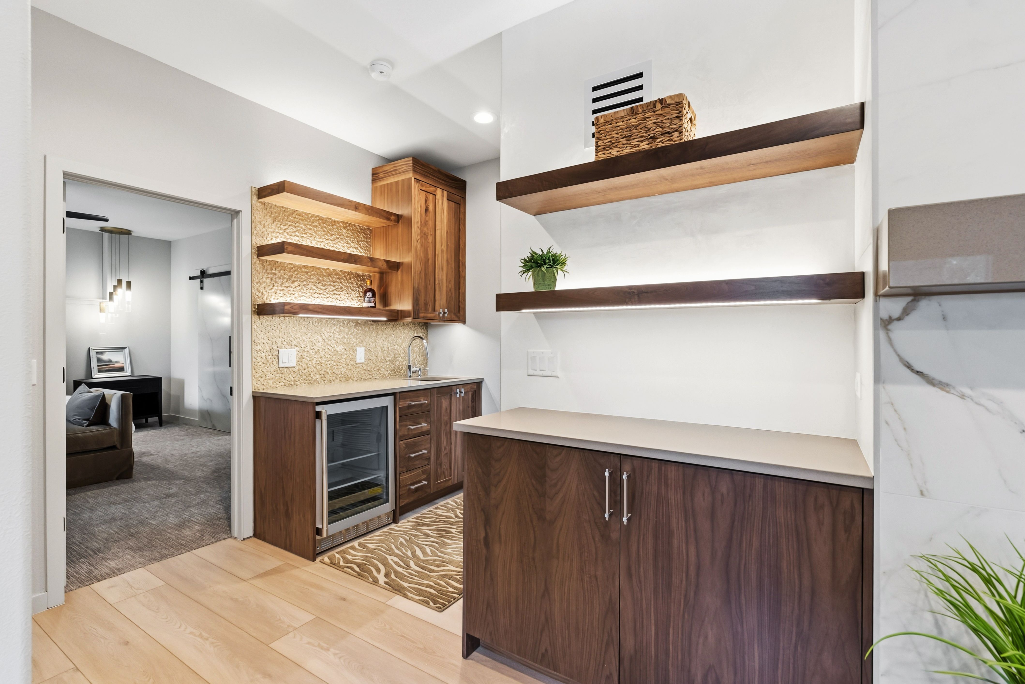 456 Forest Hills Drive 