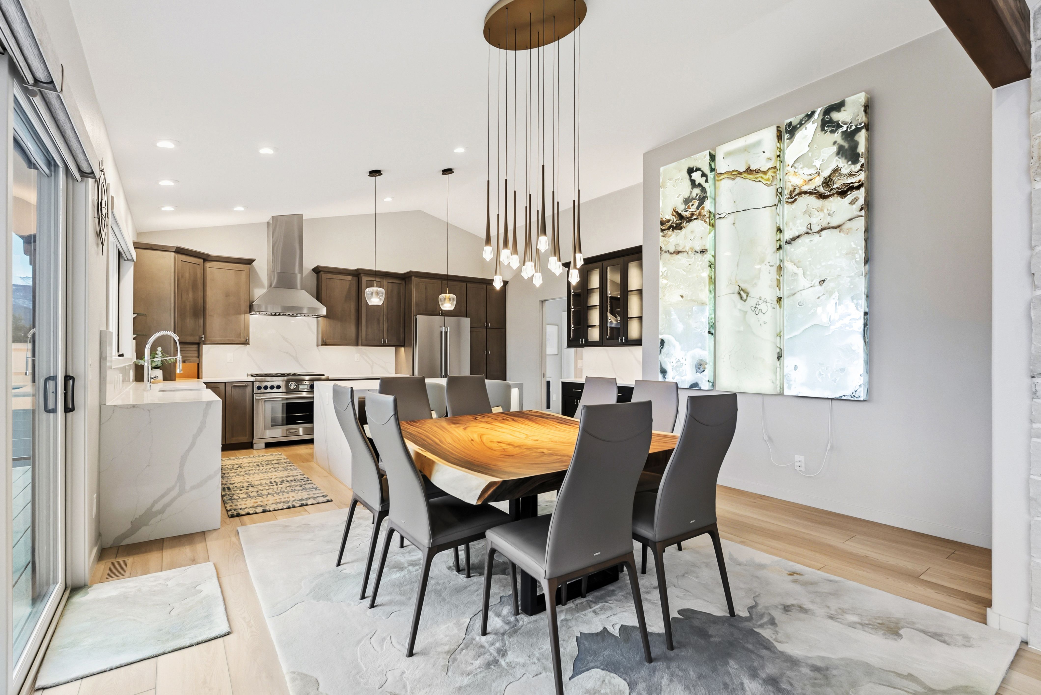 456 Forest Hills Drive 