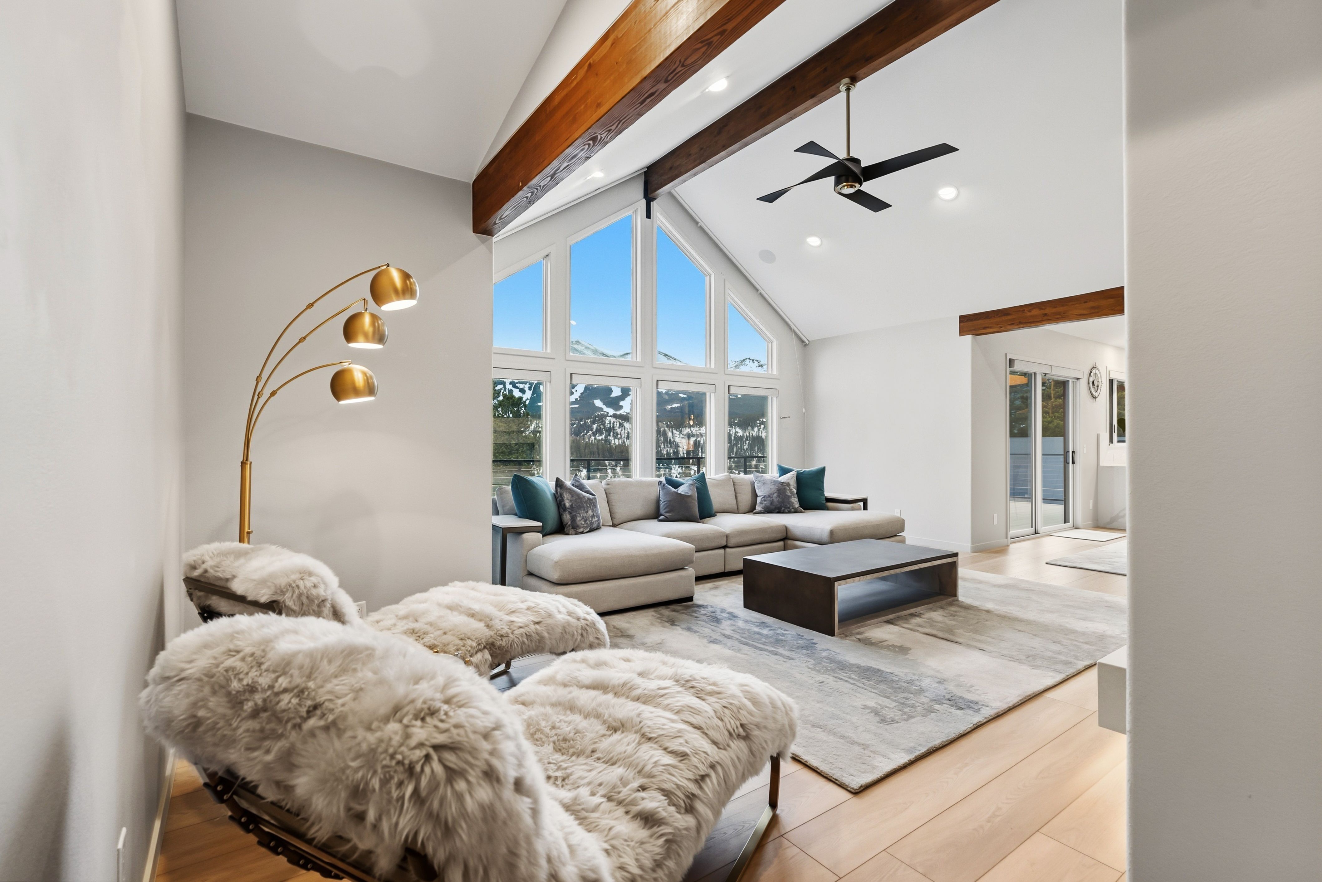 456 Forest Hills Drive 