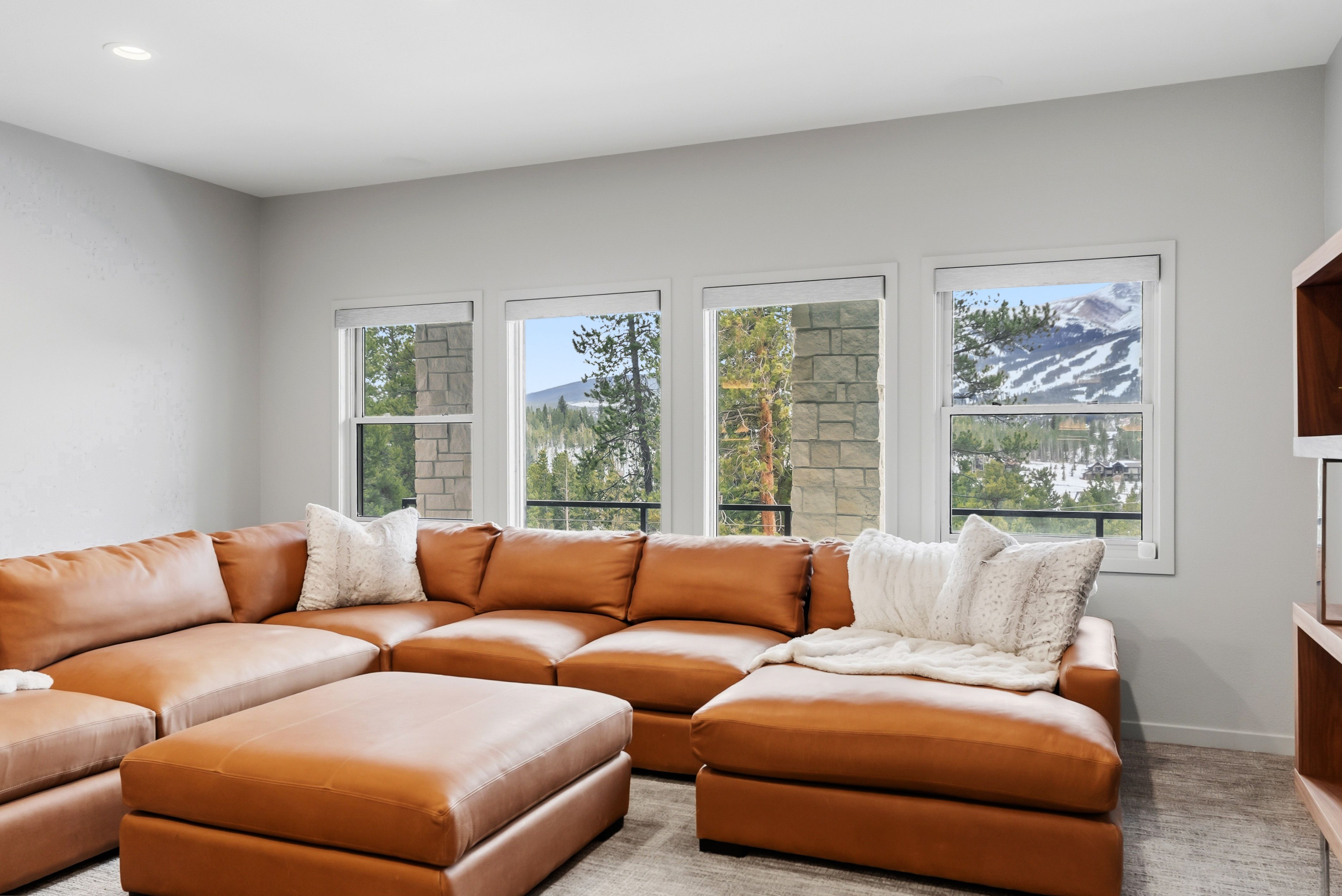 456 Forest Hills Drive 