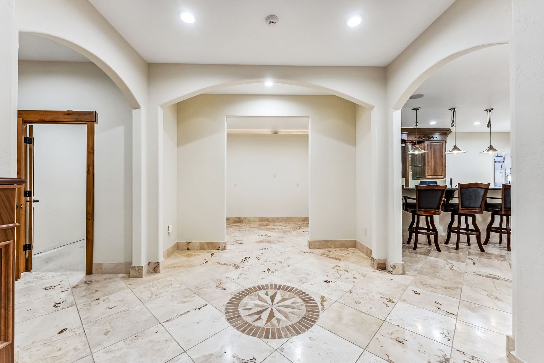 127 Windwood Circle 